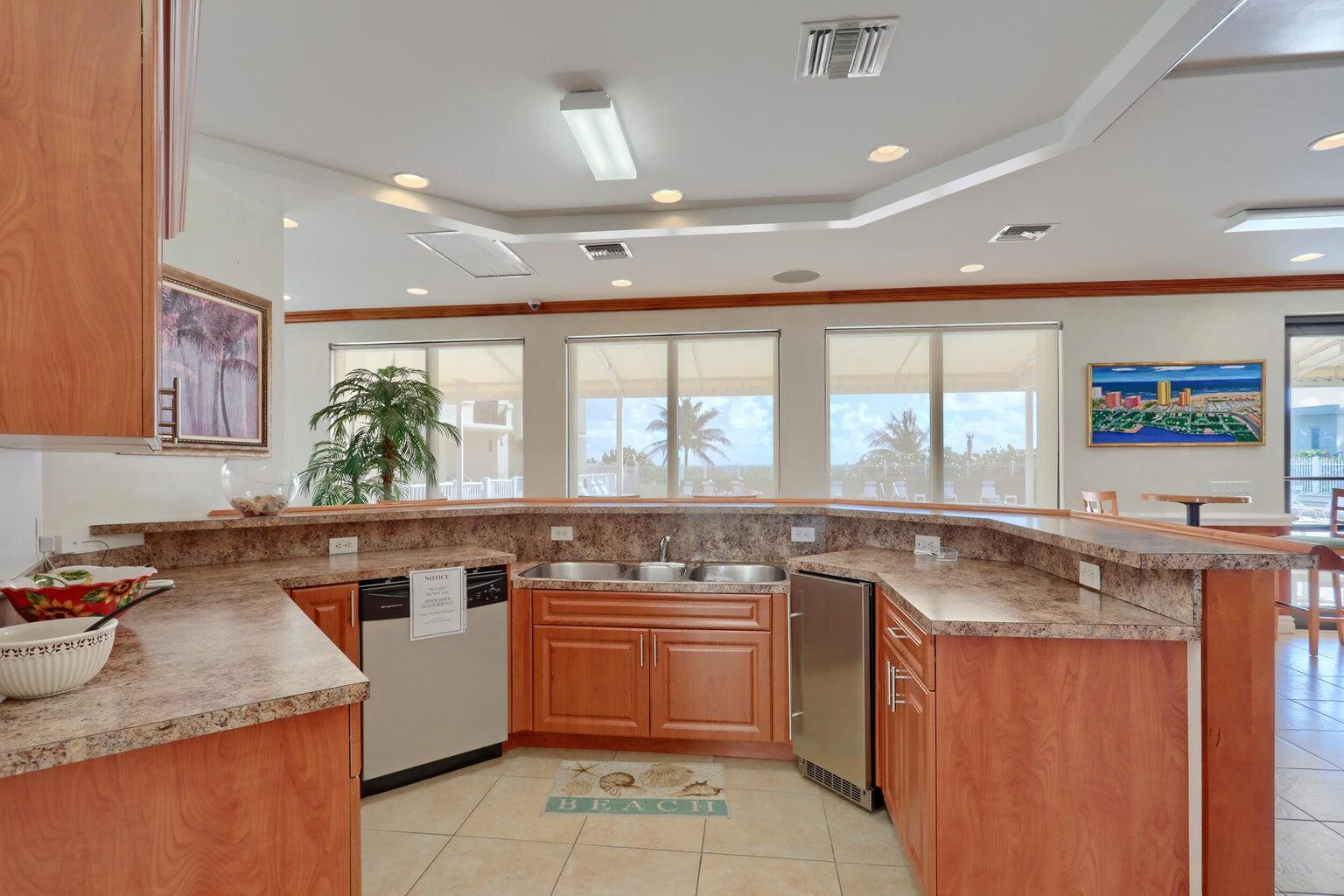 2800 N Ocean Drive B - 6d