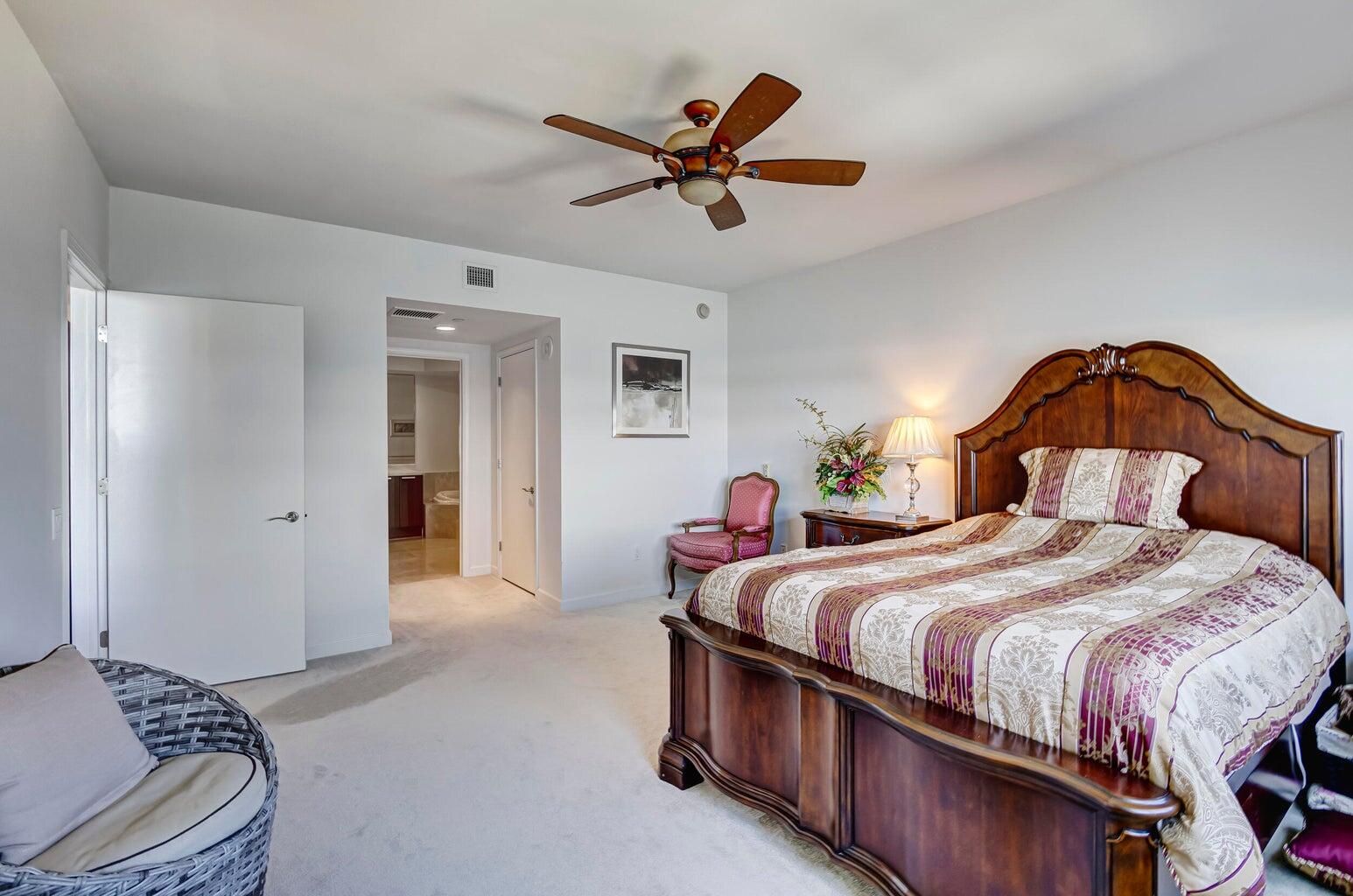 2650 Lake Shore Drive 1802