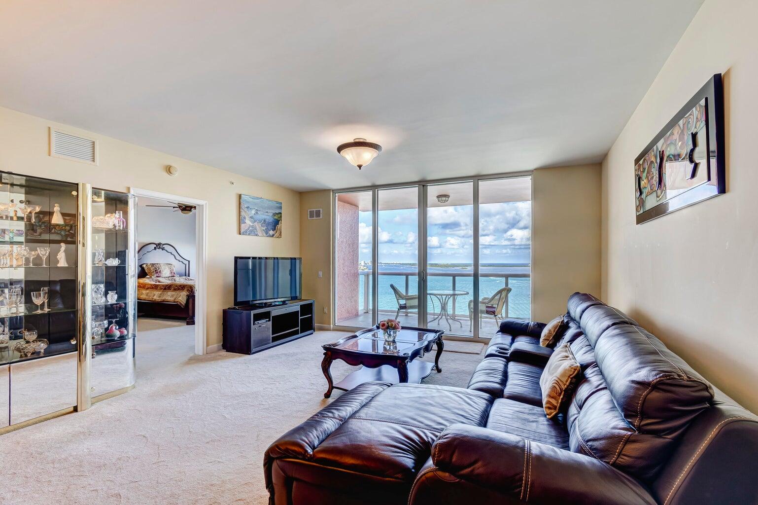 2650 Lake Shore Drive 1802