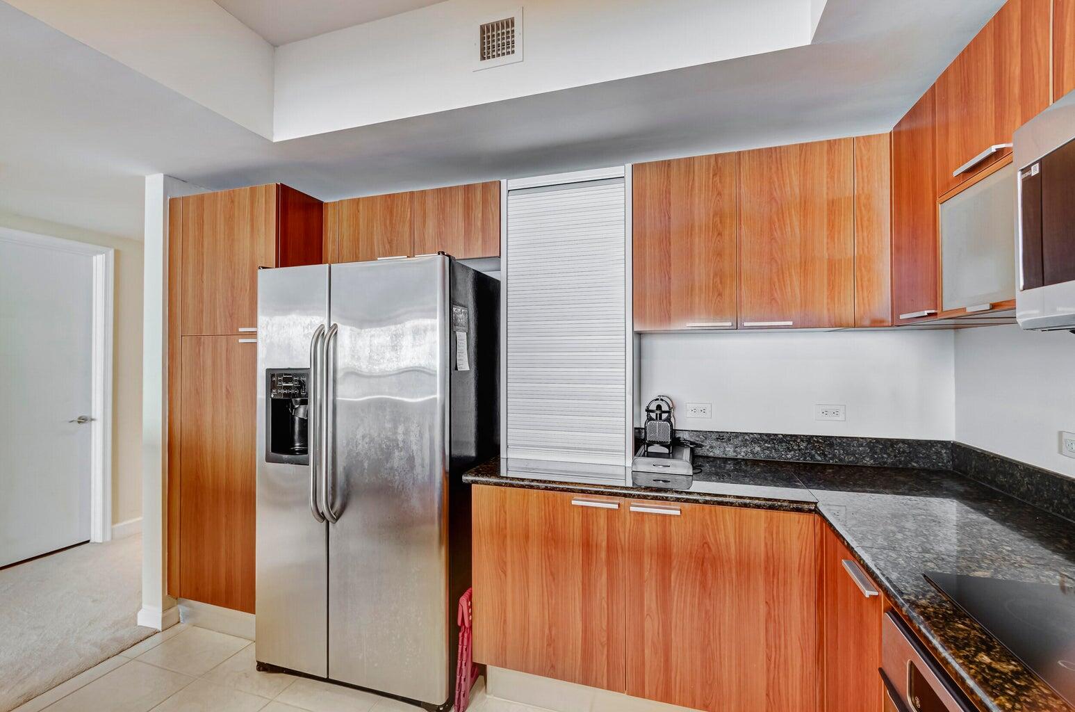 2650 Lake Shore Drive 1802