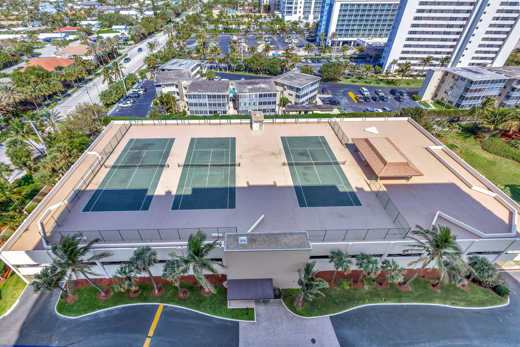 3400 N Ocean Drive 2002