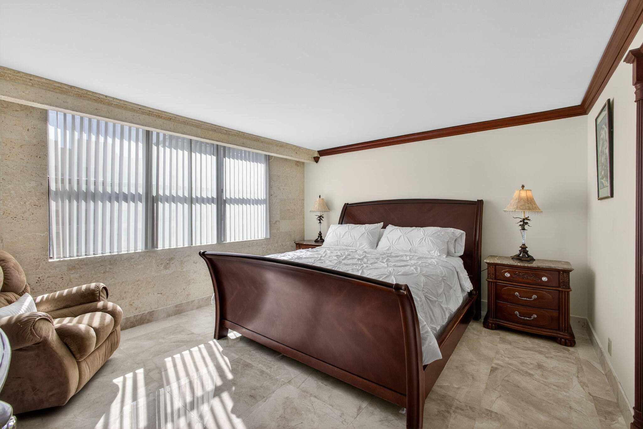 3400 N Ocean Drive 2002