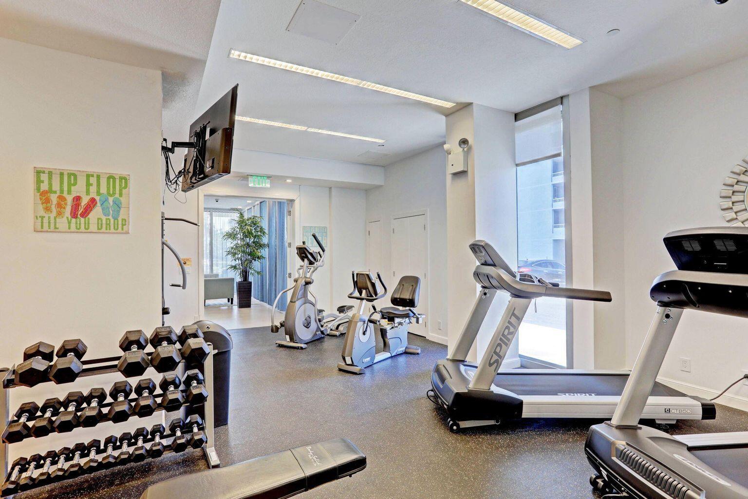 5540 N Ocean Drive 15-B
