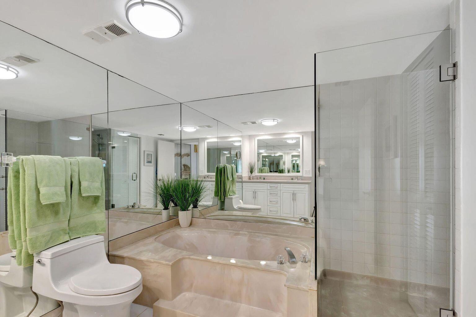5540 N Ocean Drive 15-B