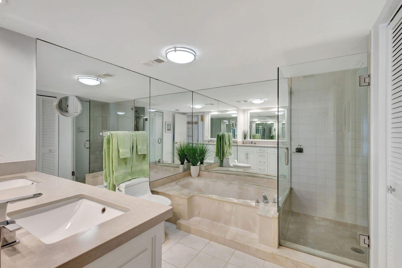 5540 N Ocean Drive 15-B