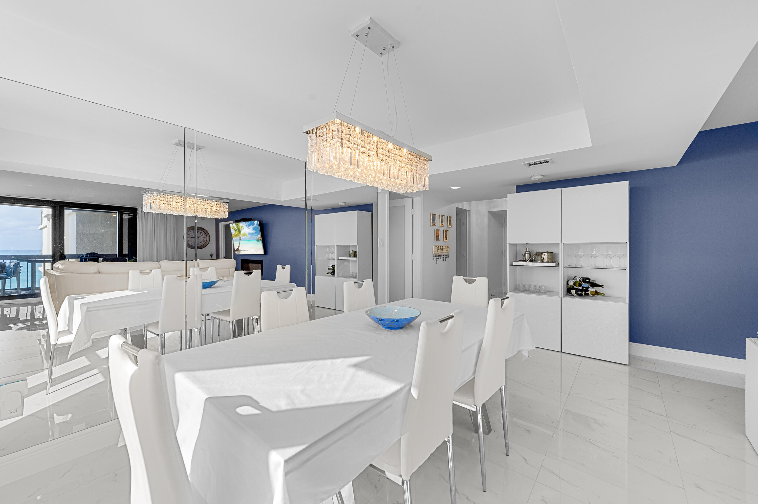 5380 N Ocean Drive 8c