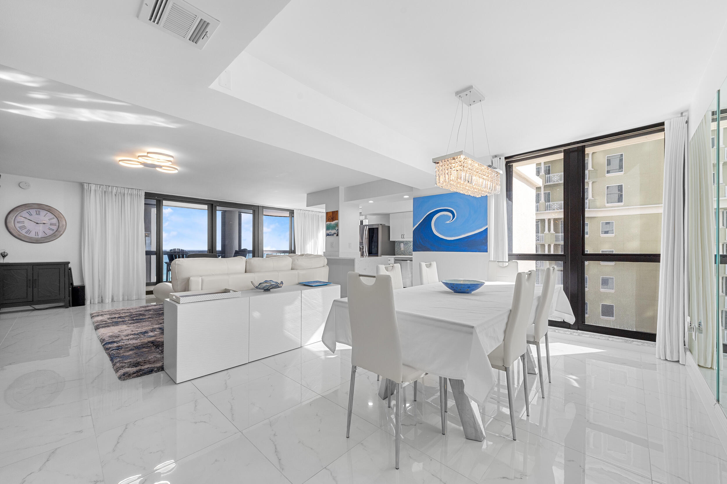 5380 N Ocean Drive 8c