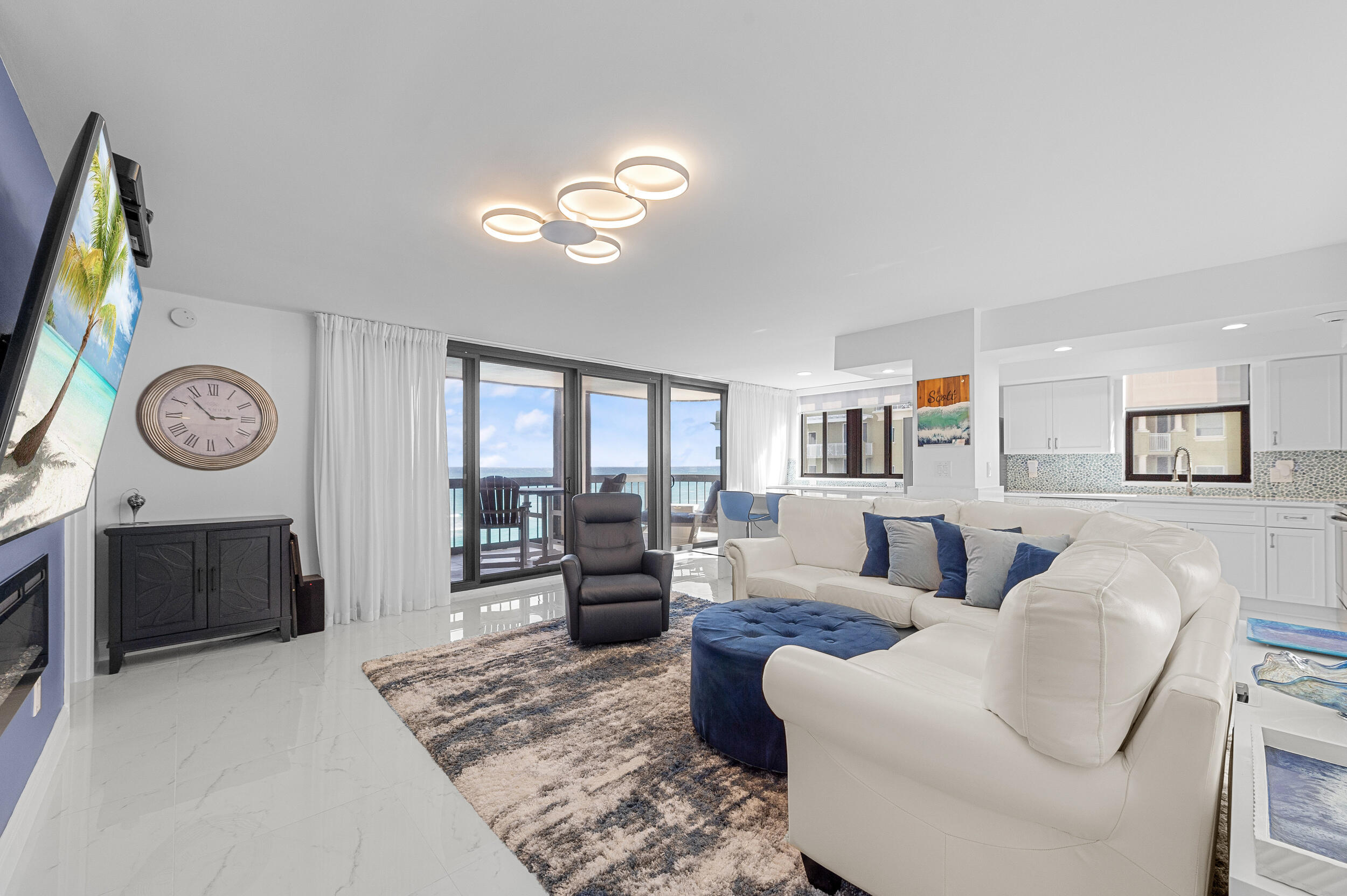 5380 N Ocean Drive 8c