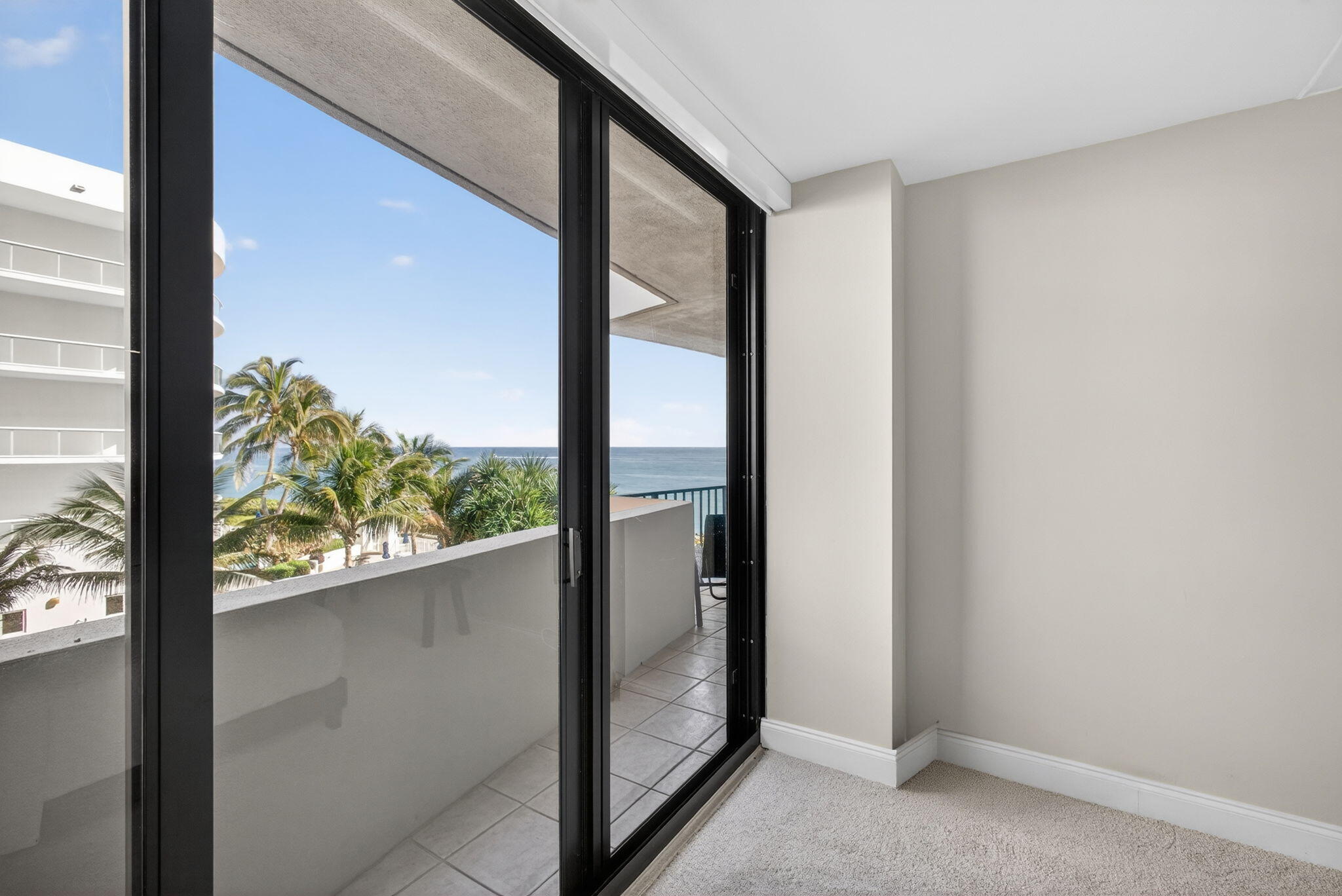 4200 N Ocean Drive 1-406