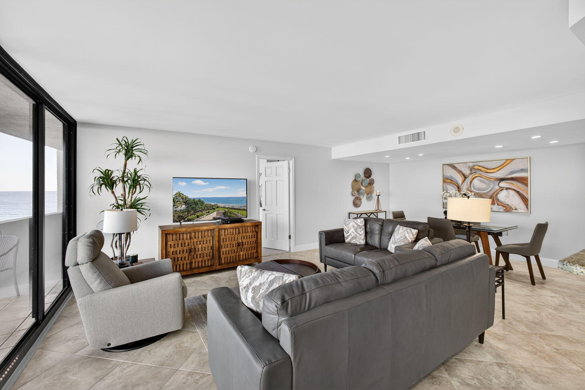 4200 N Ocean Drive 1-406