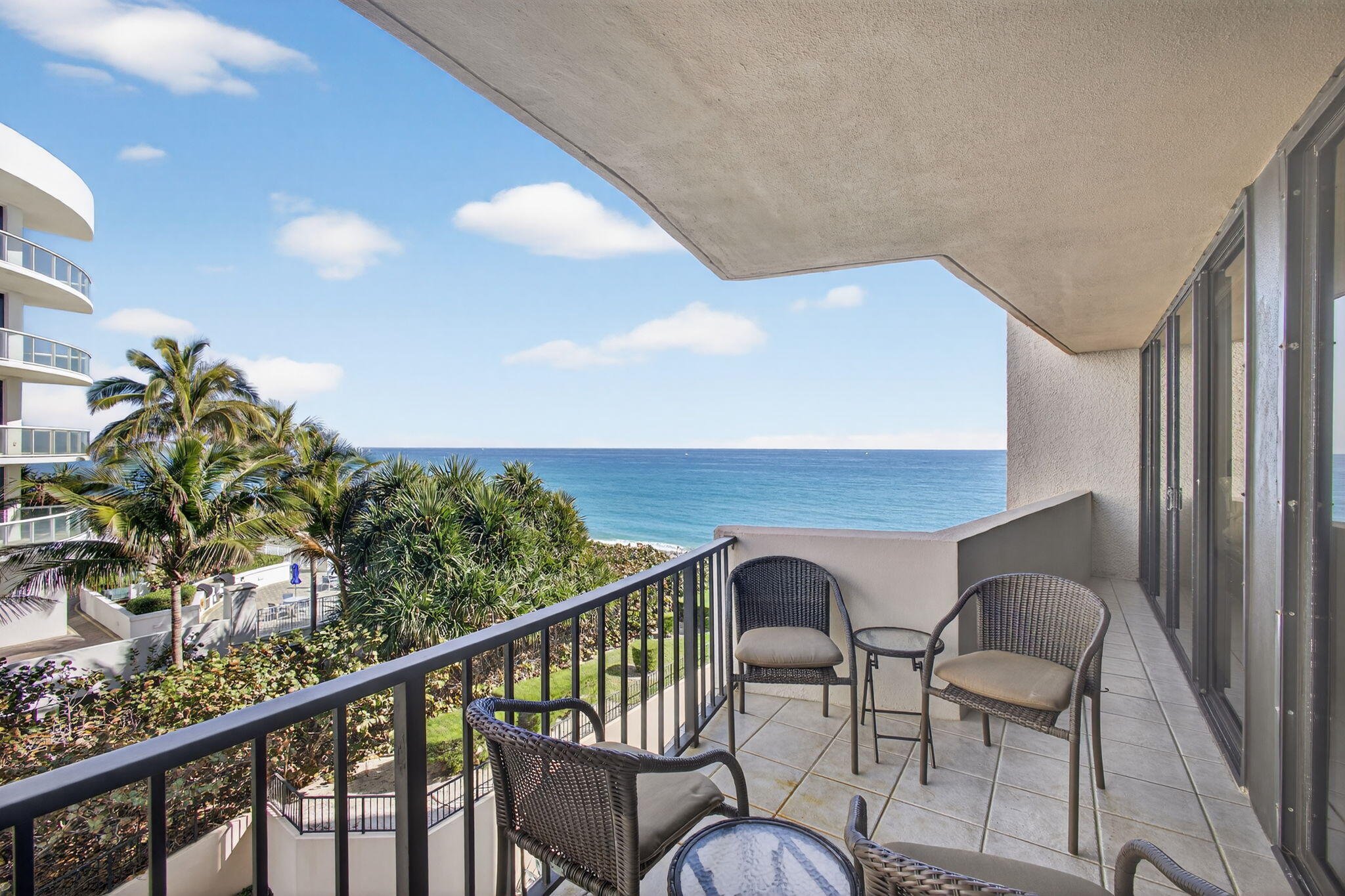 4200 N Ocean Drive 1-406