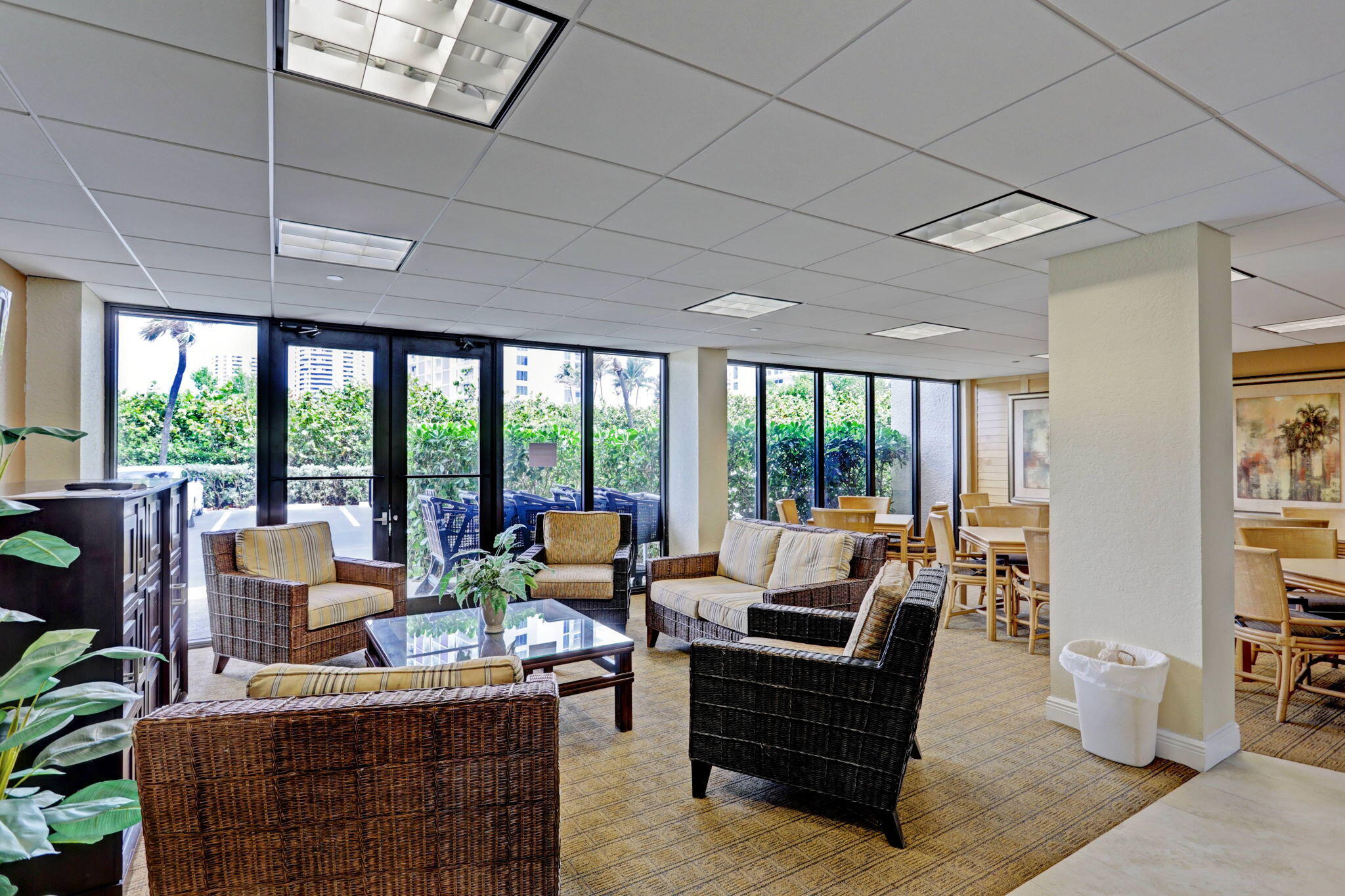 4200 N Ocean Drive 1-406