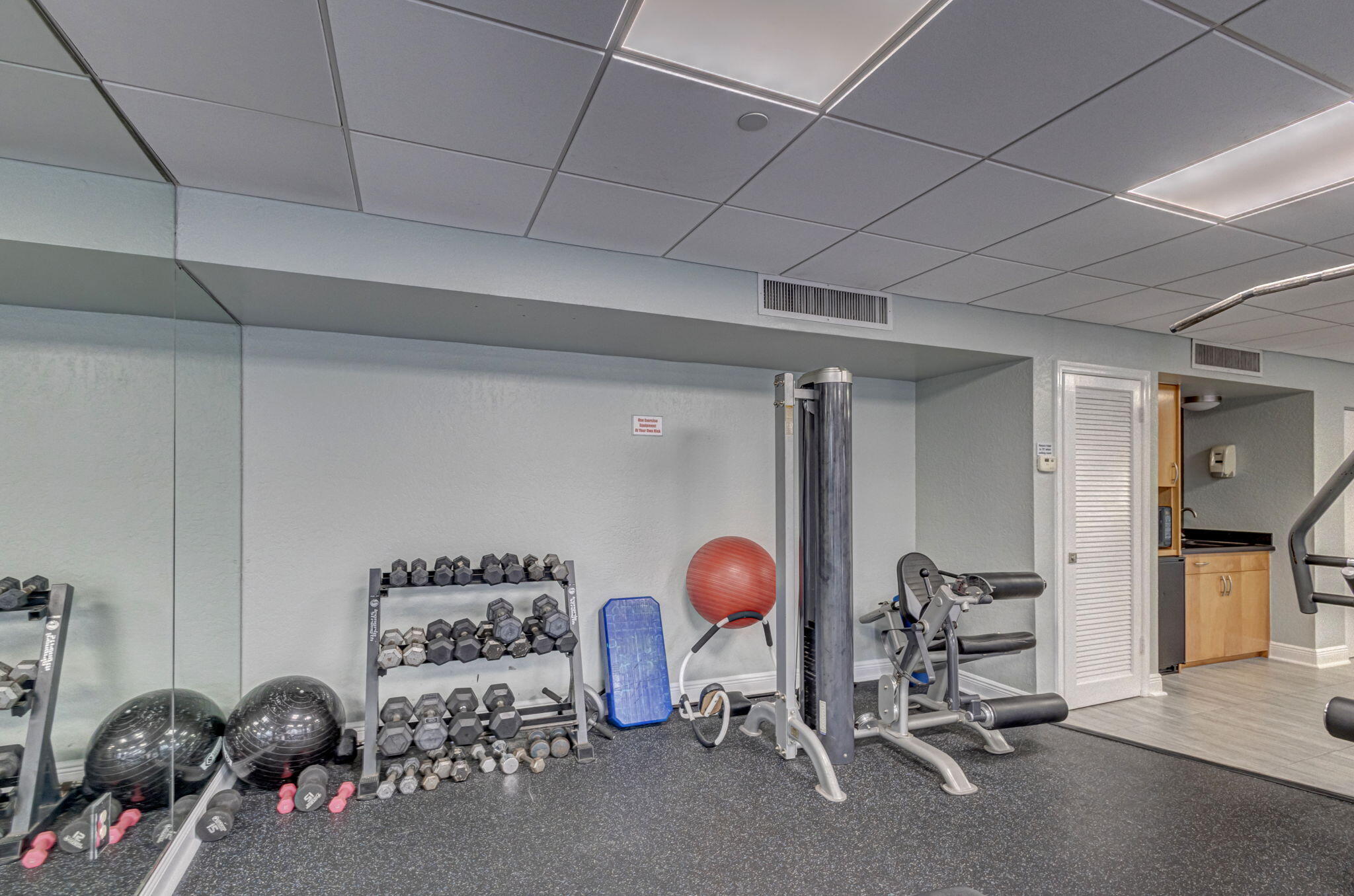 4200 N Ocean Drive 1-406