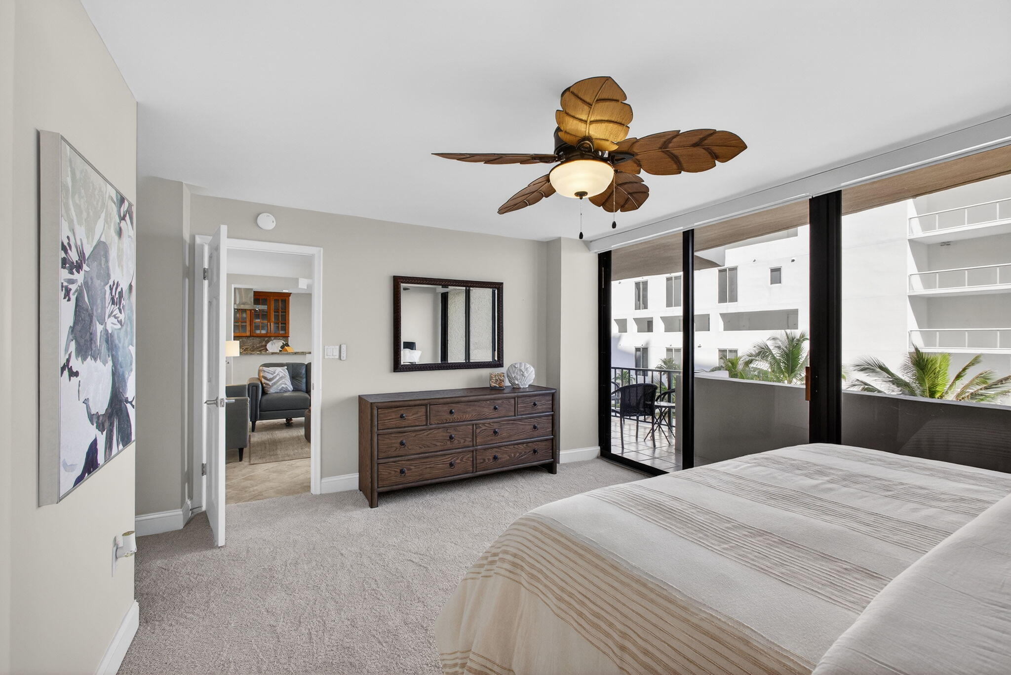4200 N Ocean Drive 1-406