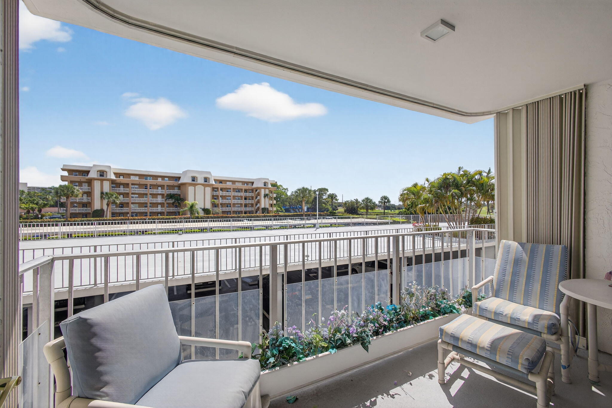 336 Golfview Road 207