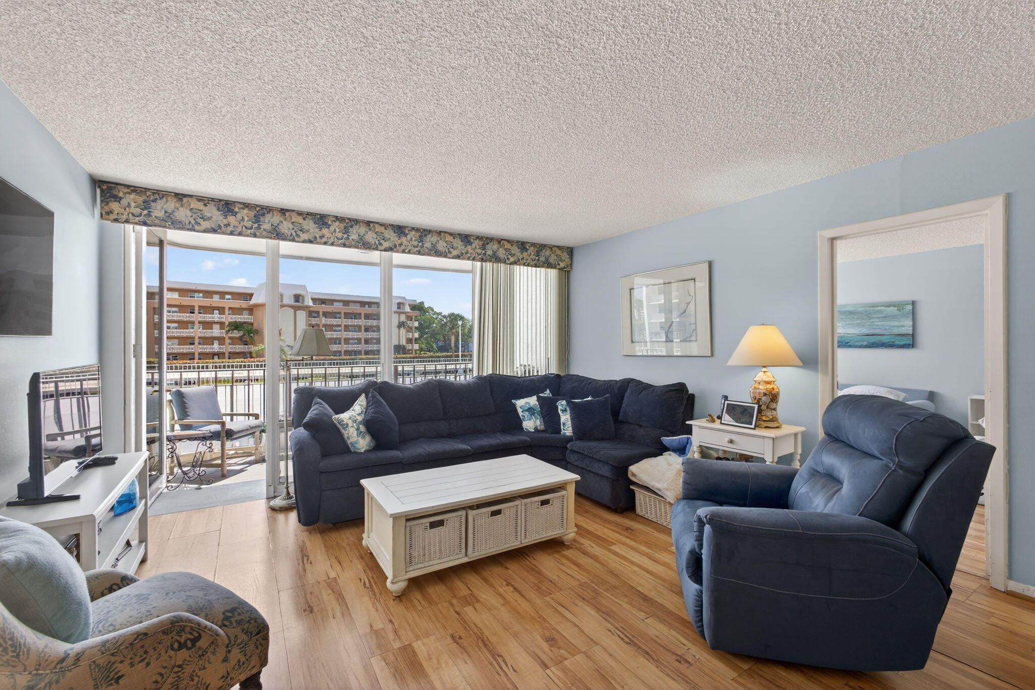 336 Golfview Road 207