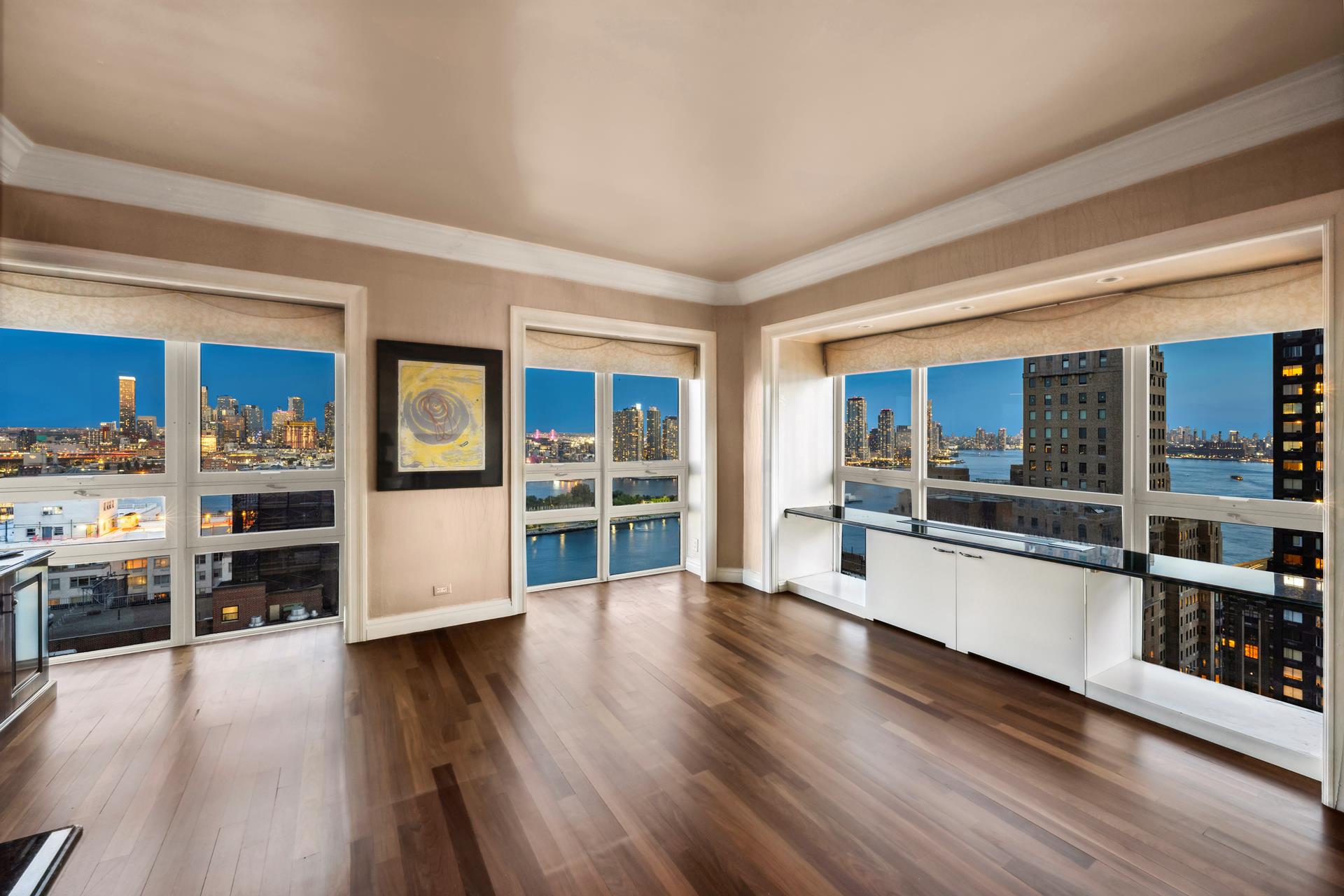 415 E 54TH Street 24G