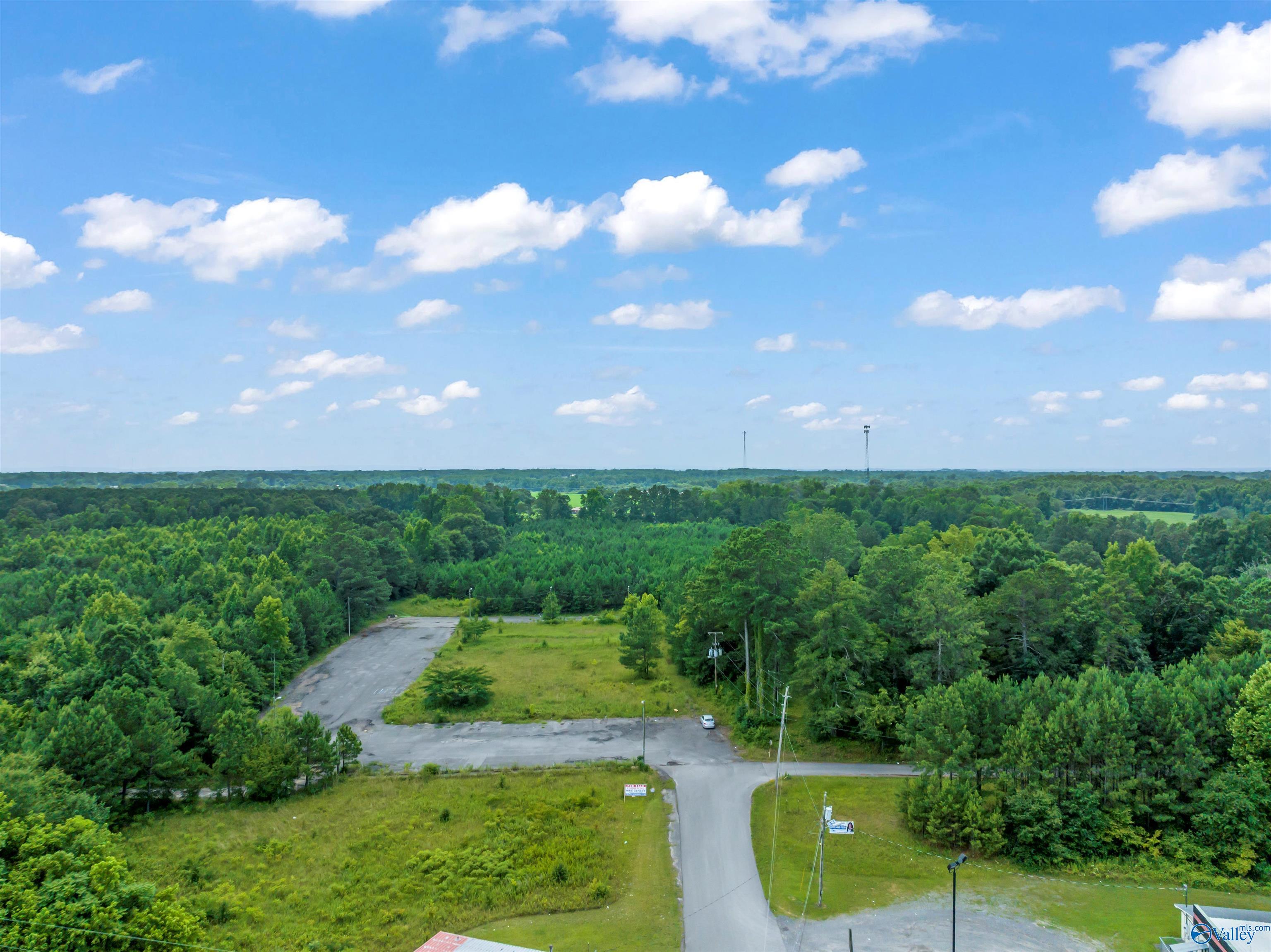 6.80 acres off Highway 431