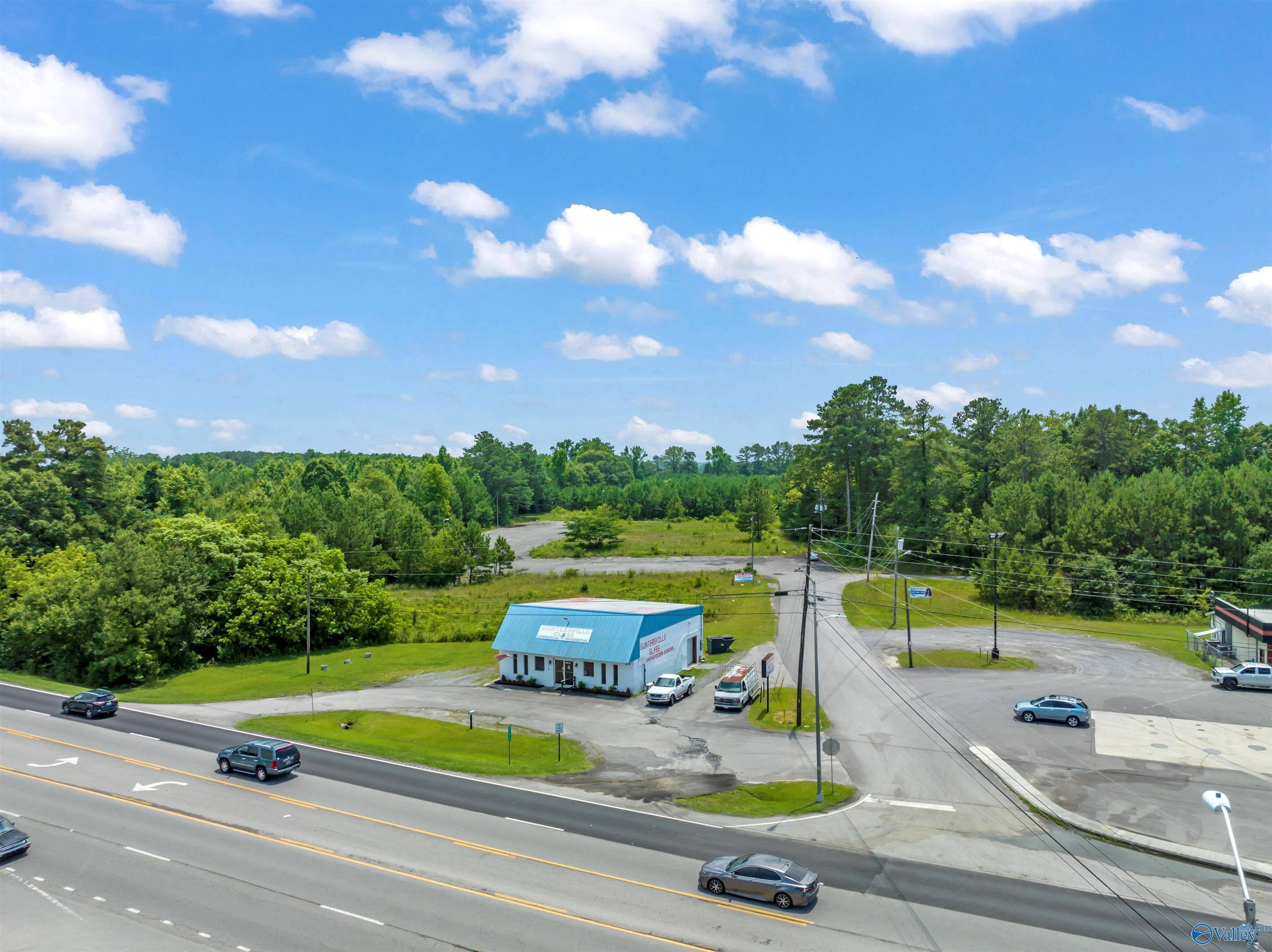 6.80 acres off Highway 431