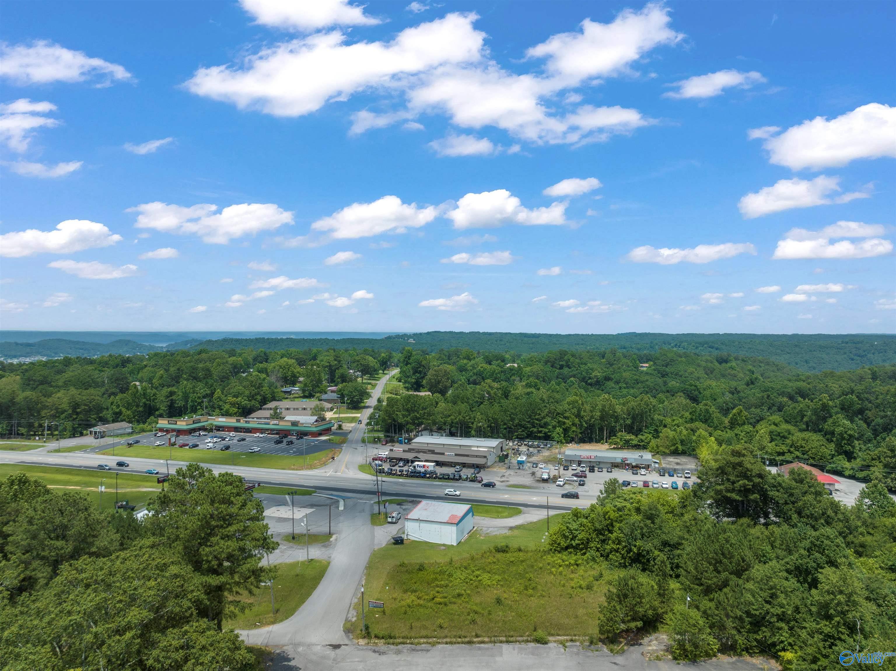 6.80 acres off Highway 431