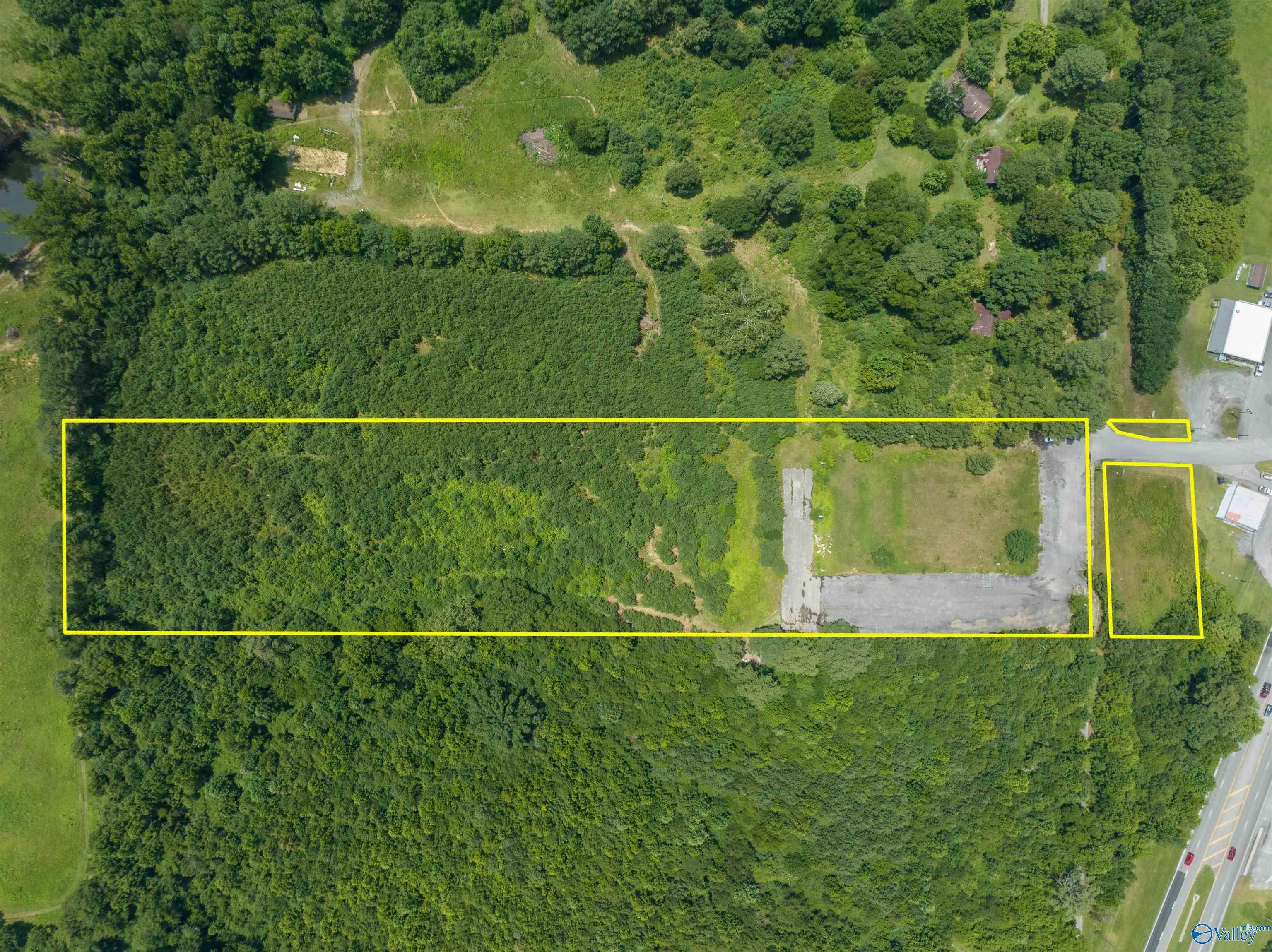 6.80 acres off Highway 431