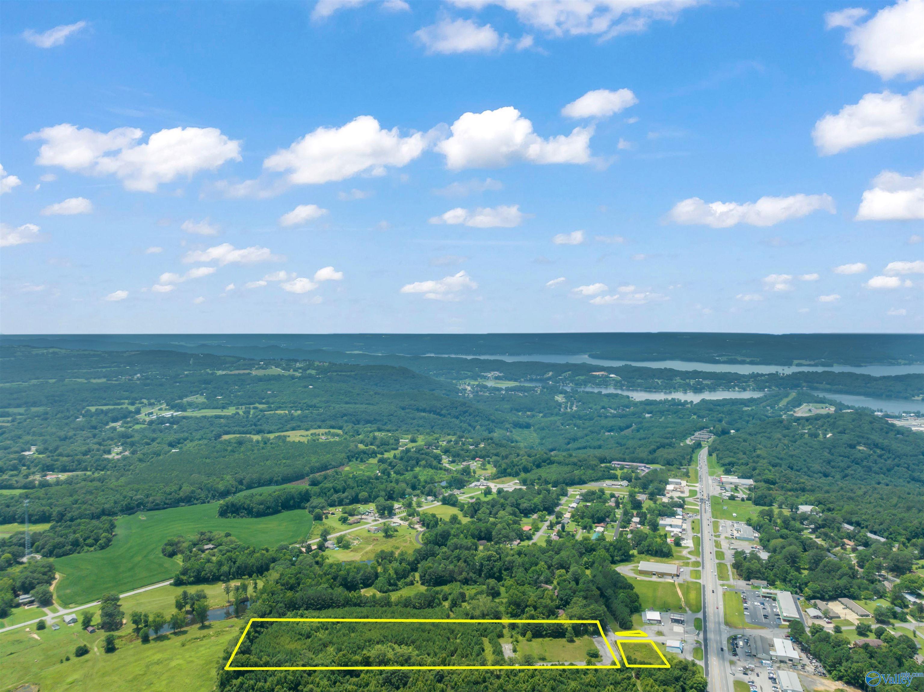 6.80 acres off Highway 431