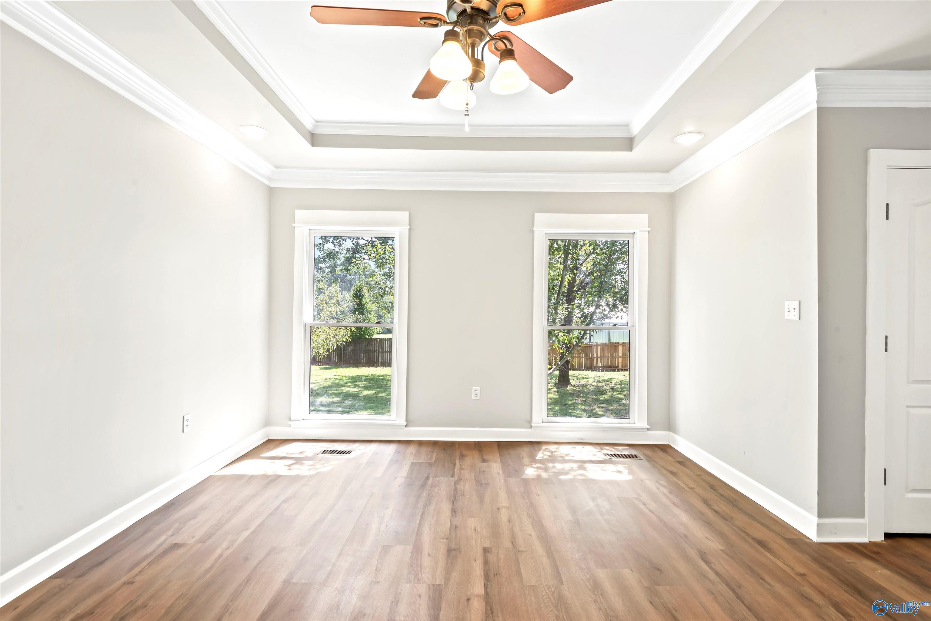 290 Scenic Bluff Drive