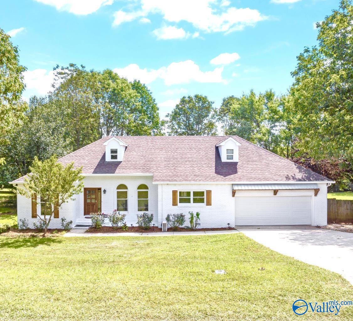290 Scenic Bluff Drive