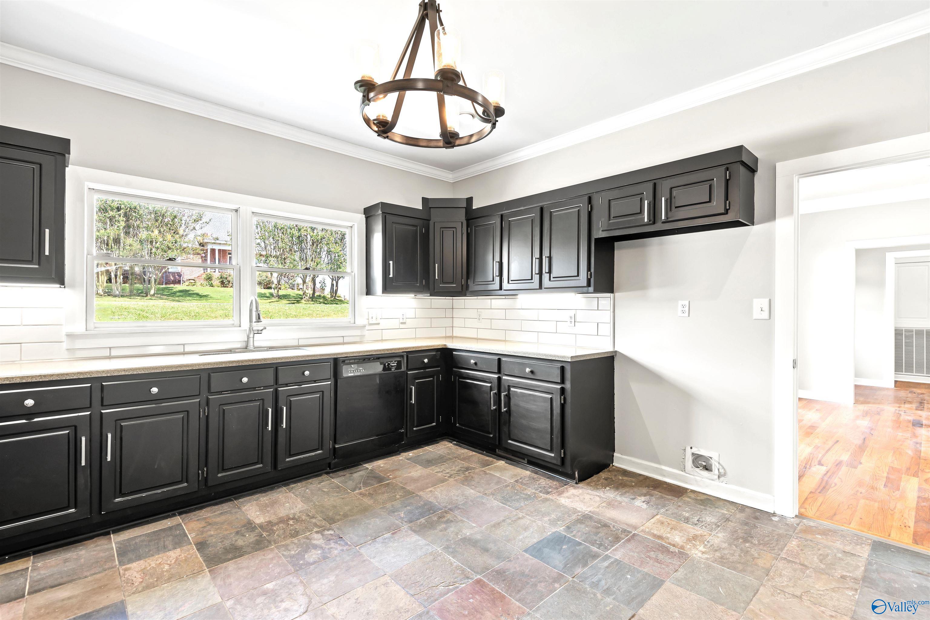 290 Scenic Bluff Drive
