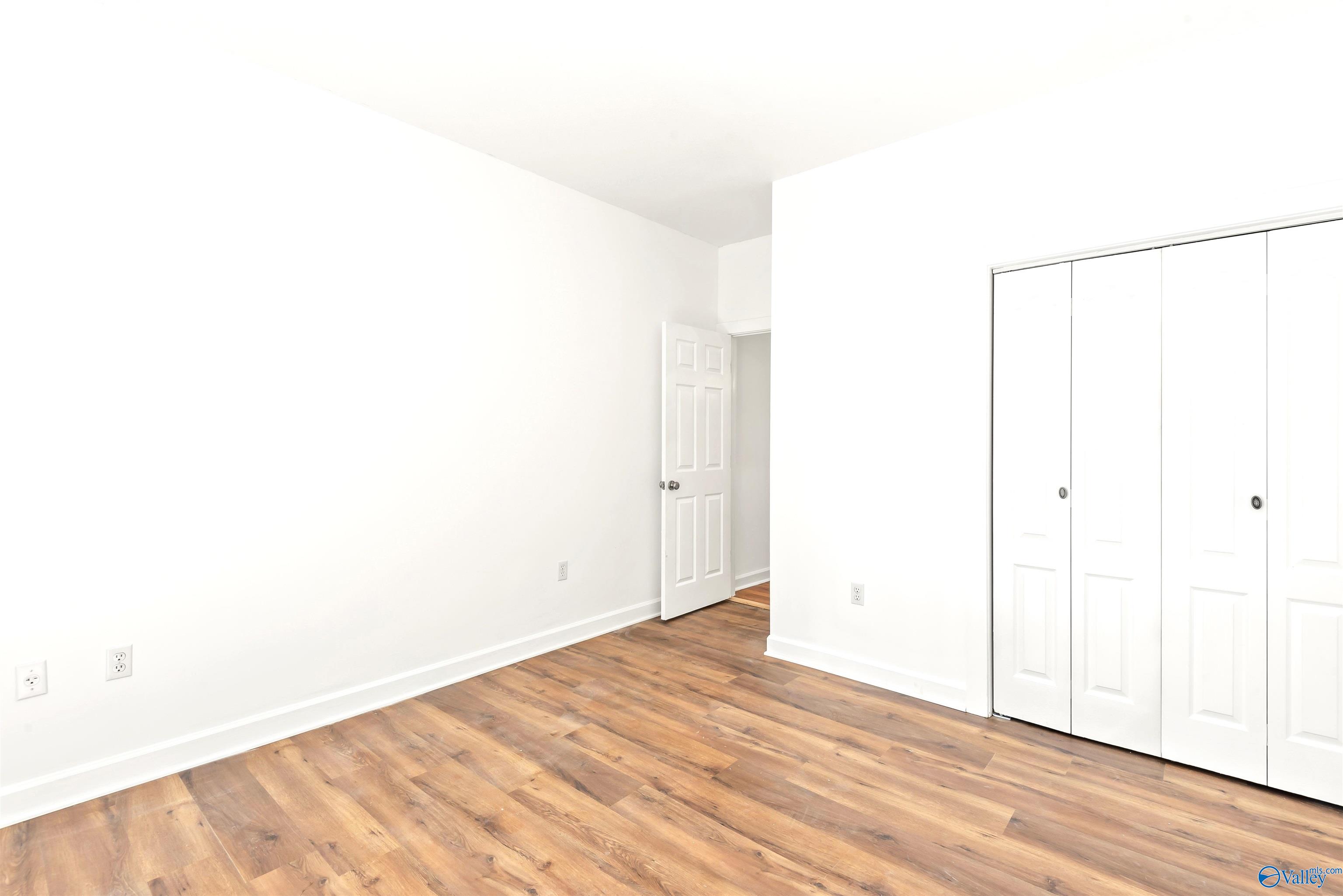 290 Scenic Bluff Drive