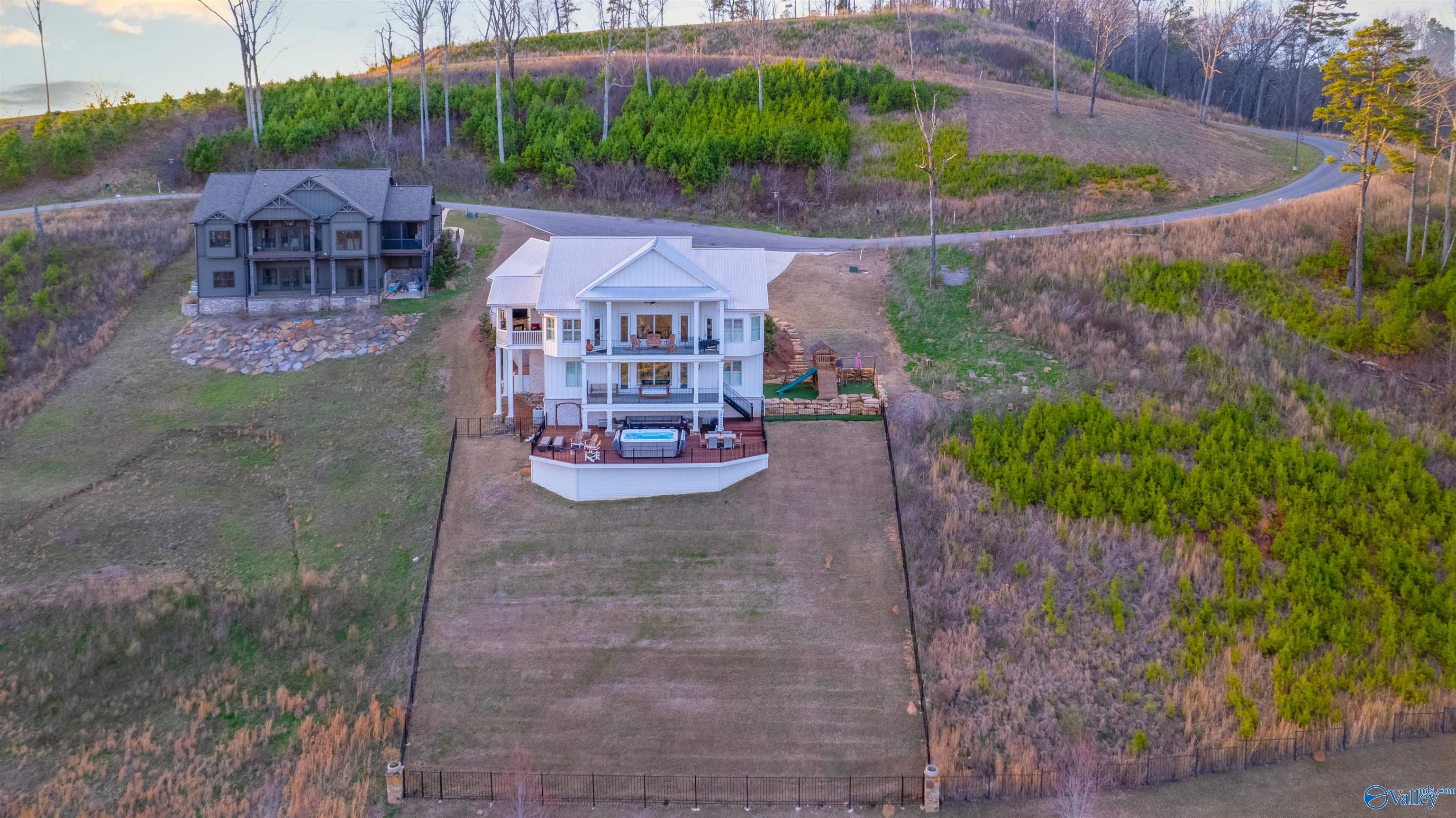 1182 Fall Creek Drive