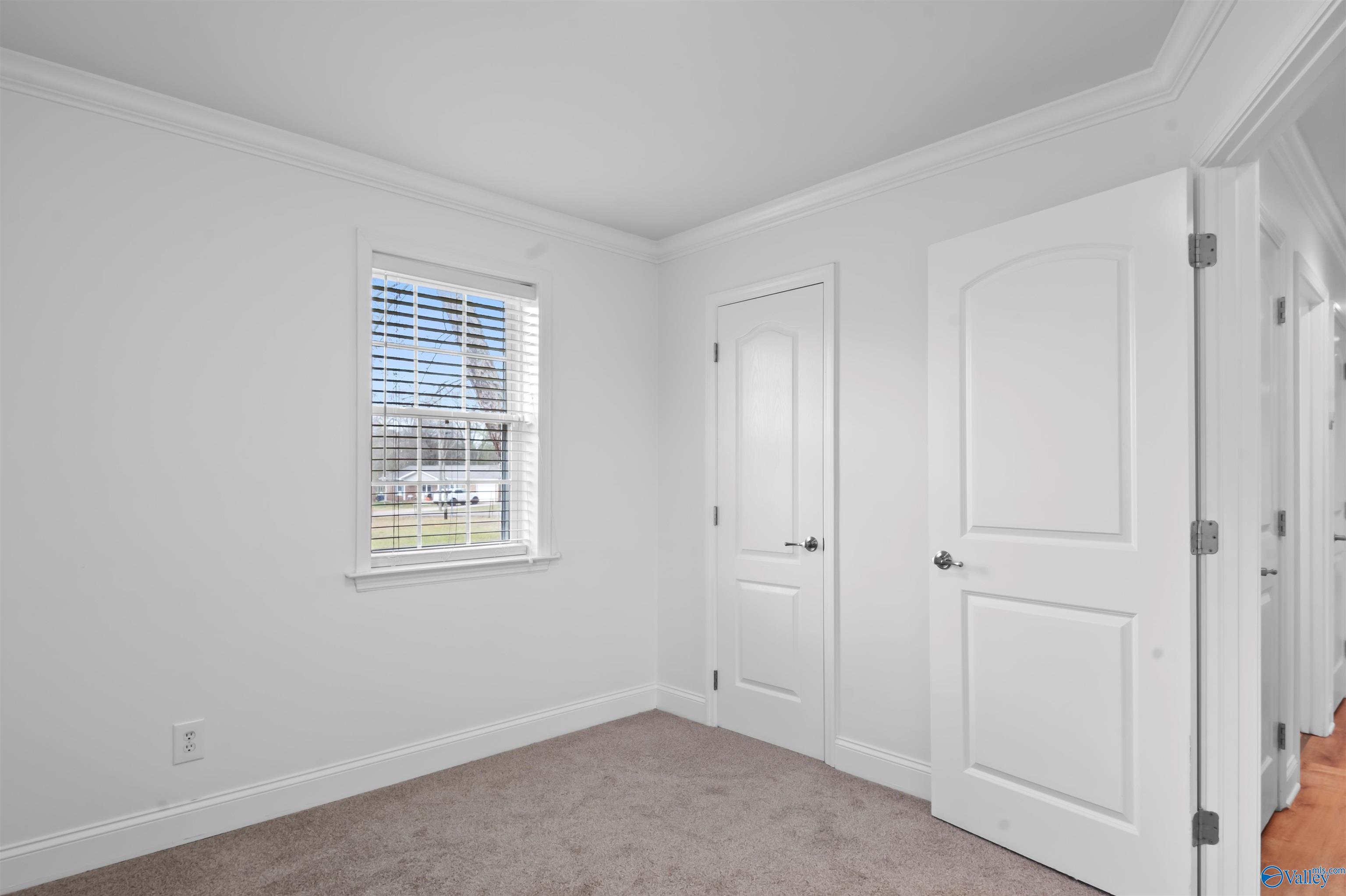 1565 Mount Vernon Road