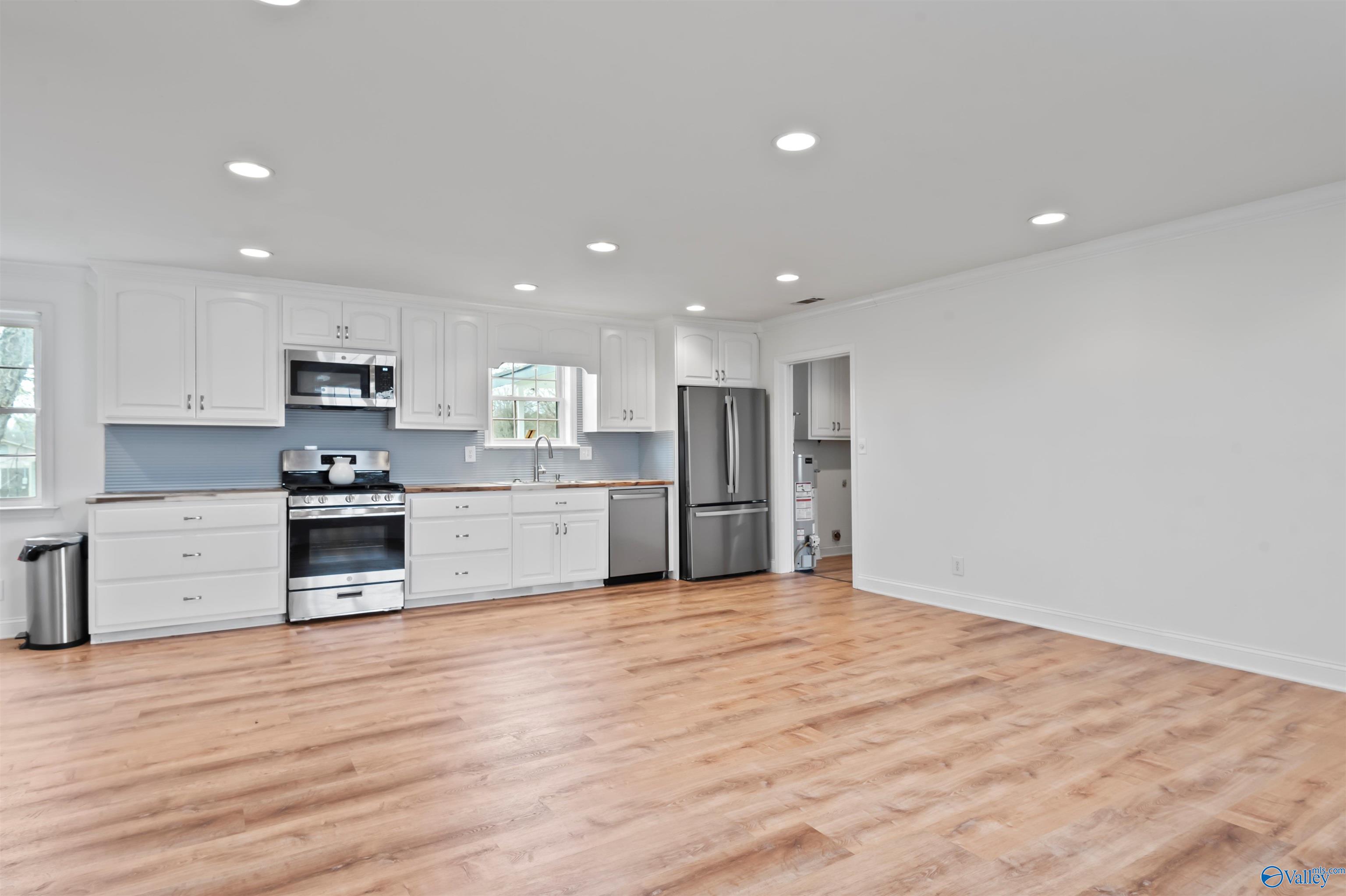 1565 Mount Vernon Road