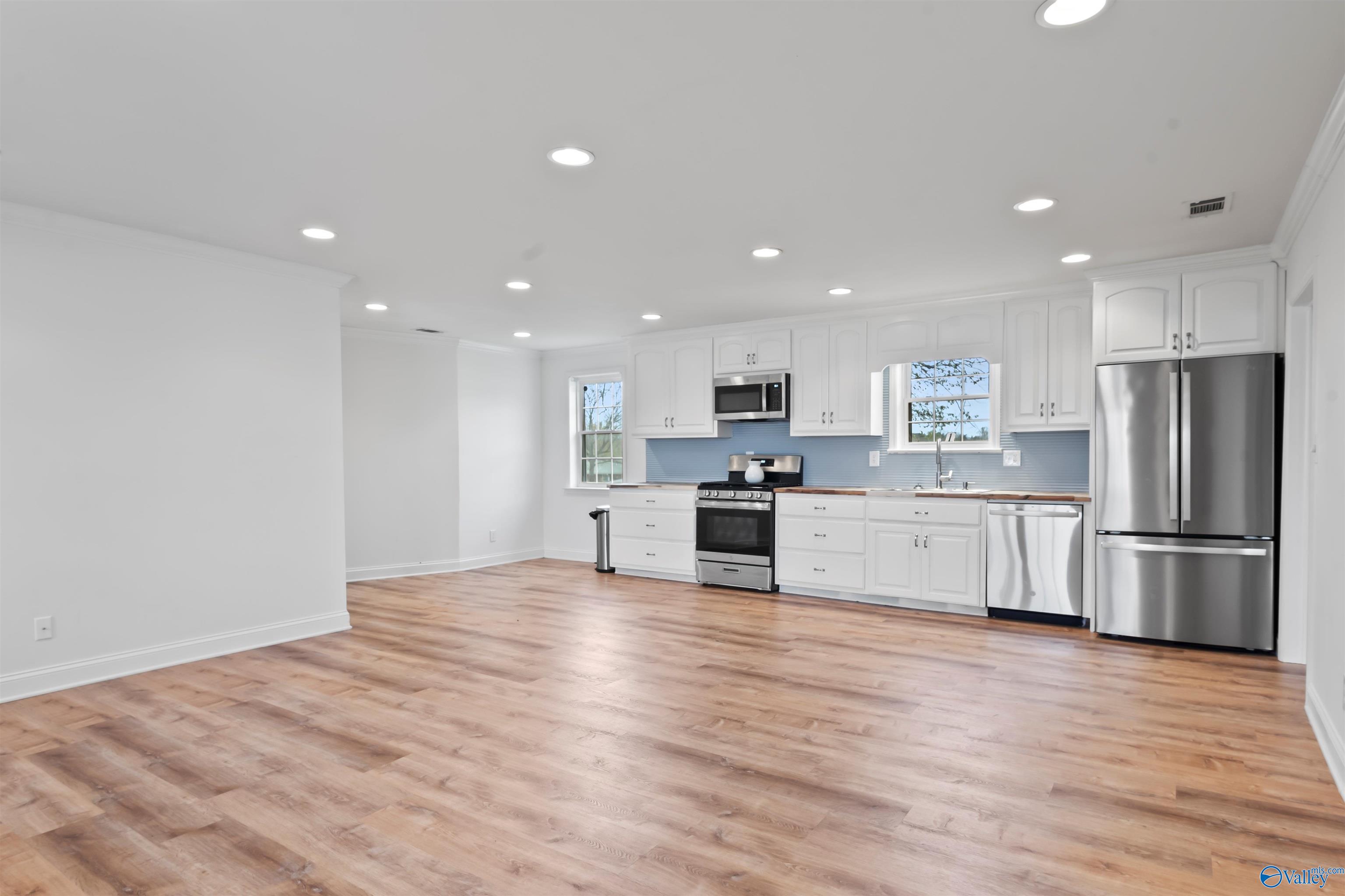 1565 Mount Vernon Road