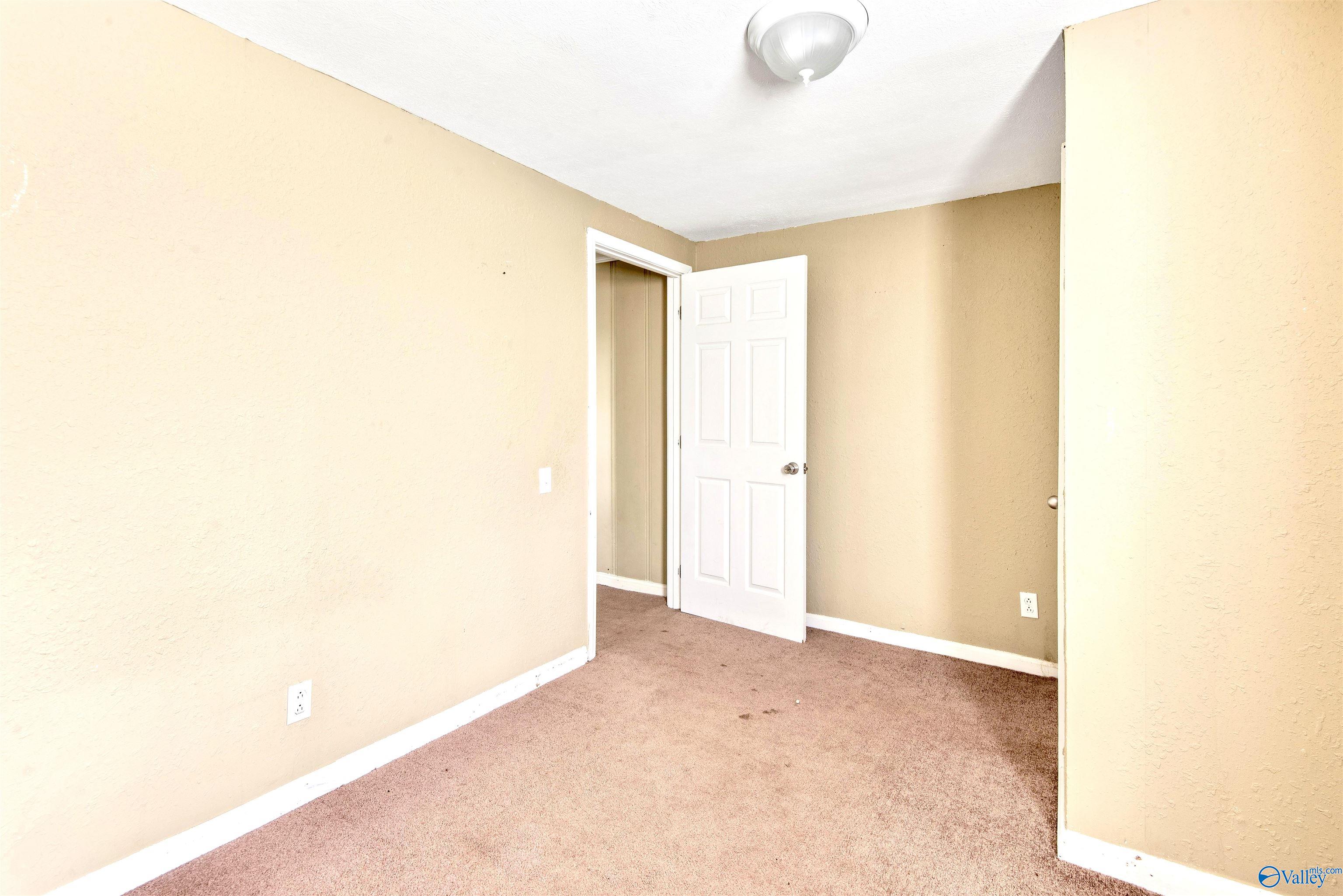 6305 Sardis Road