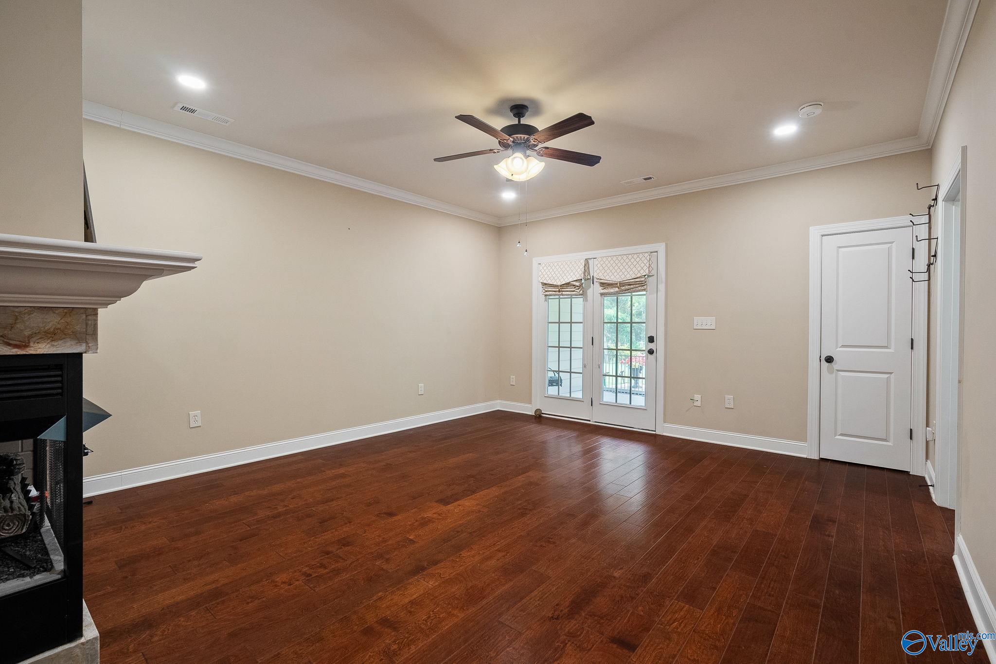 103 Spinnaker Lane