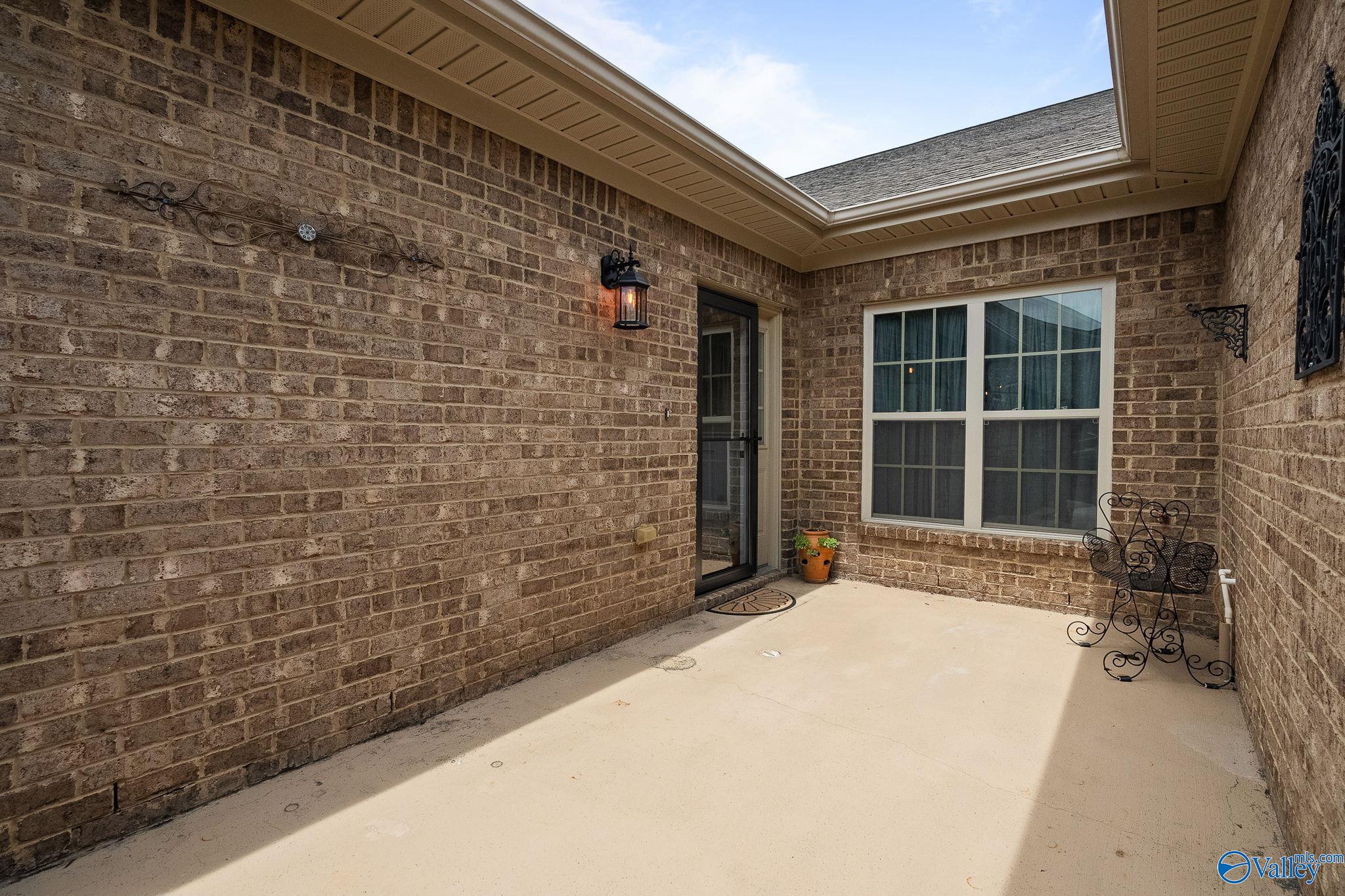 103 Spinnaker Lane