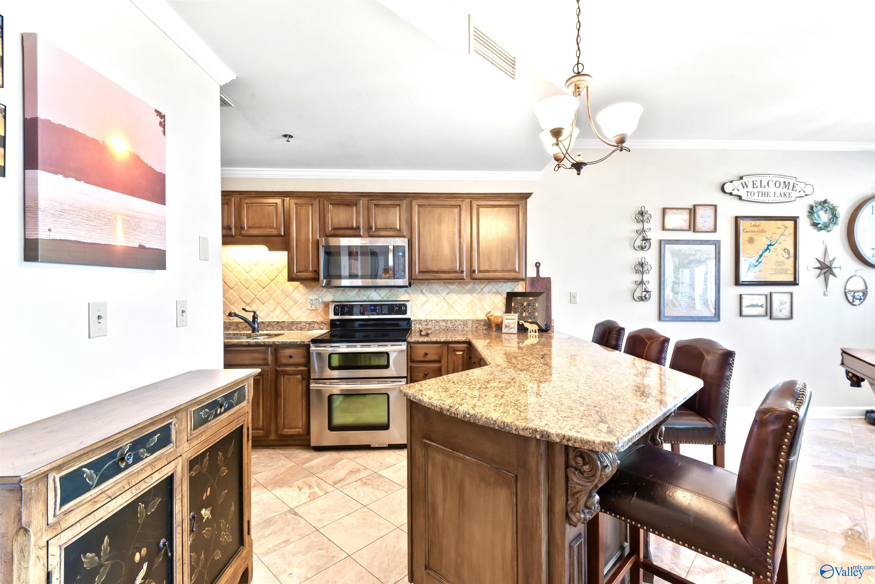 7014 Val Monte Drive