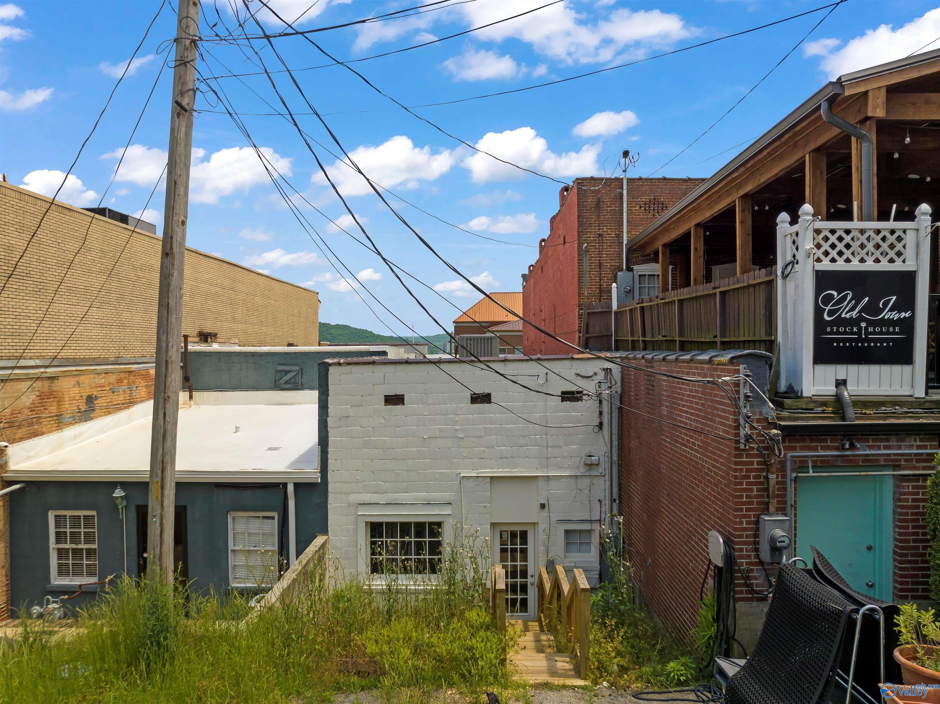 408 A Gunter Avenue