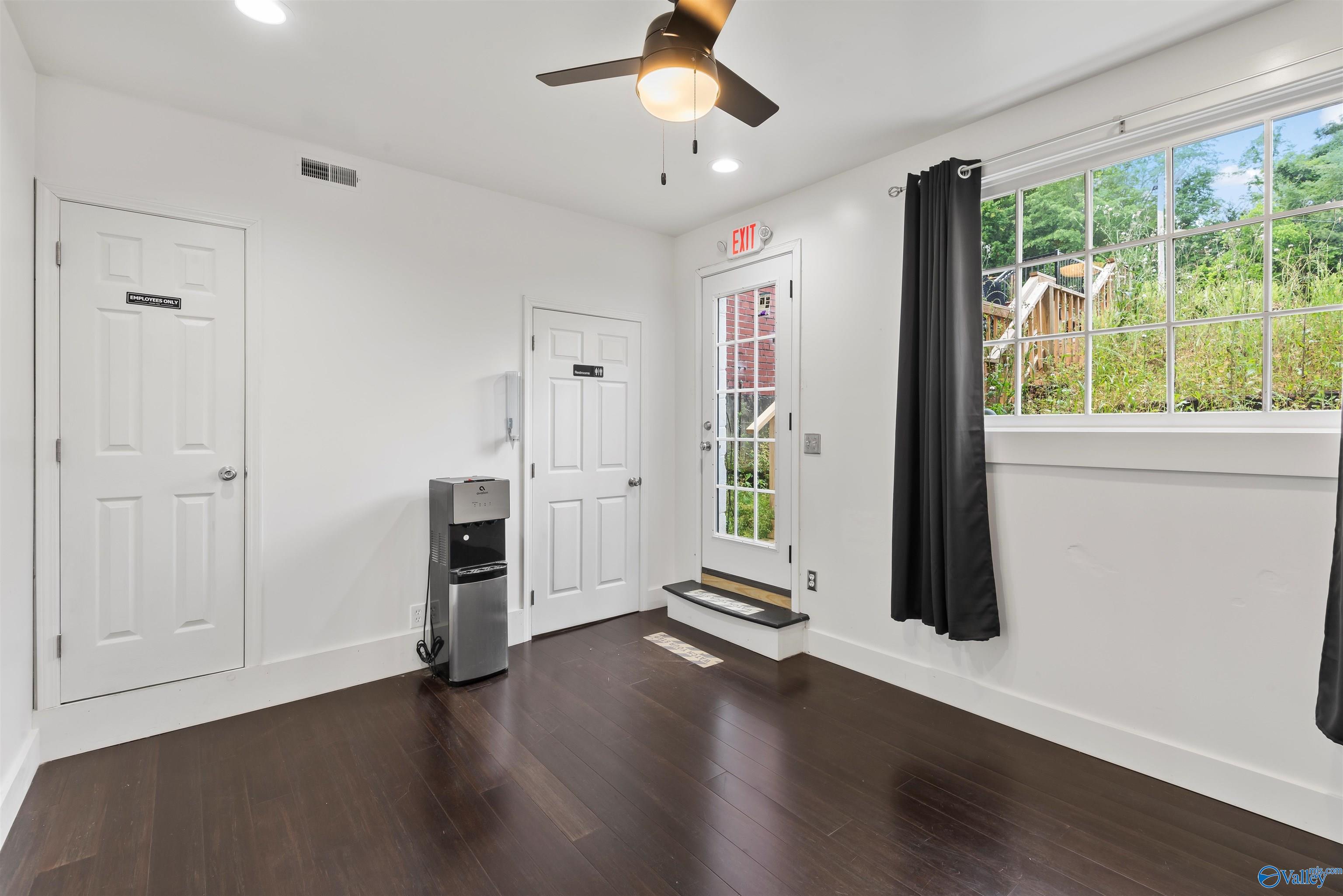 408 A Gunter Avenue