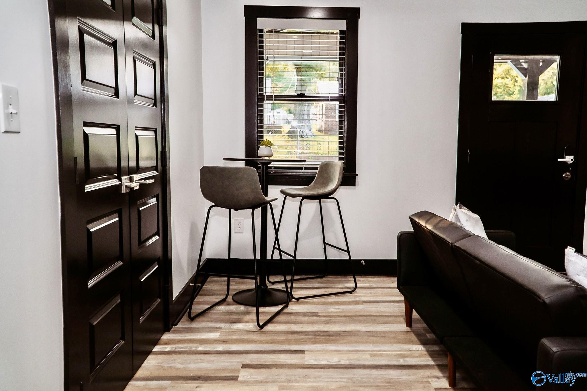 2125 Dunlap Avenue # B Unit: A & B