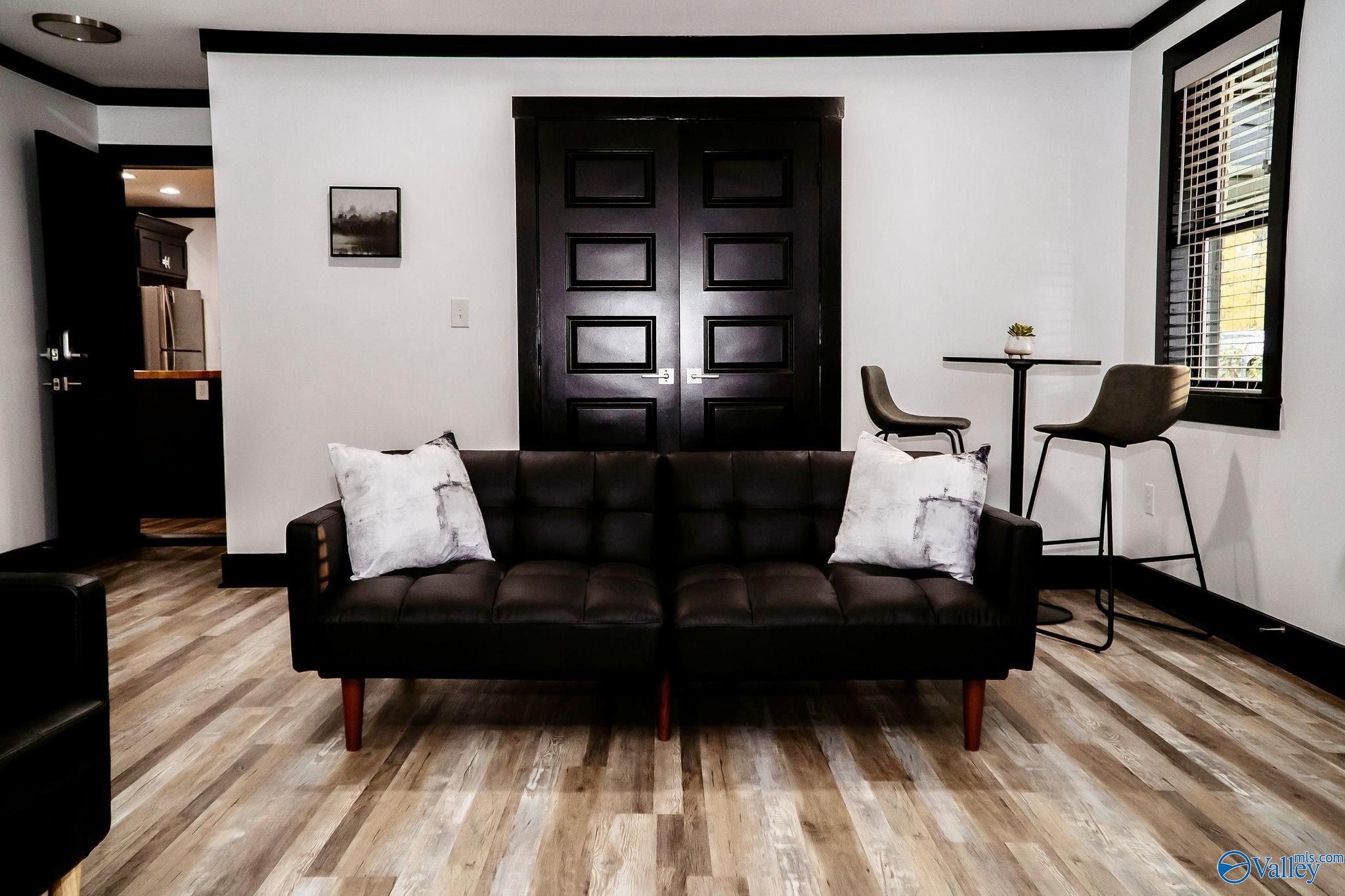2125 Dunlap Avenue # B Unit: A & B