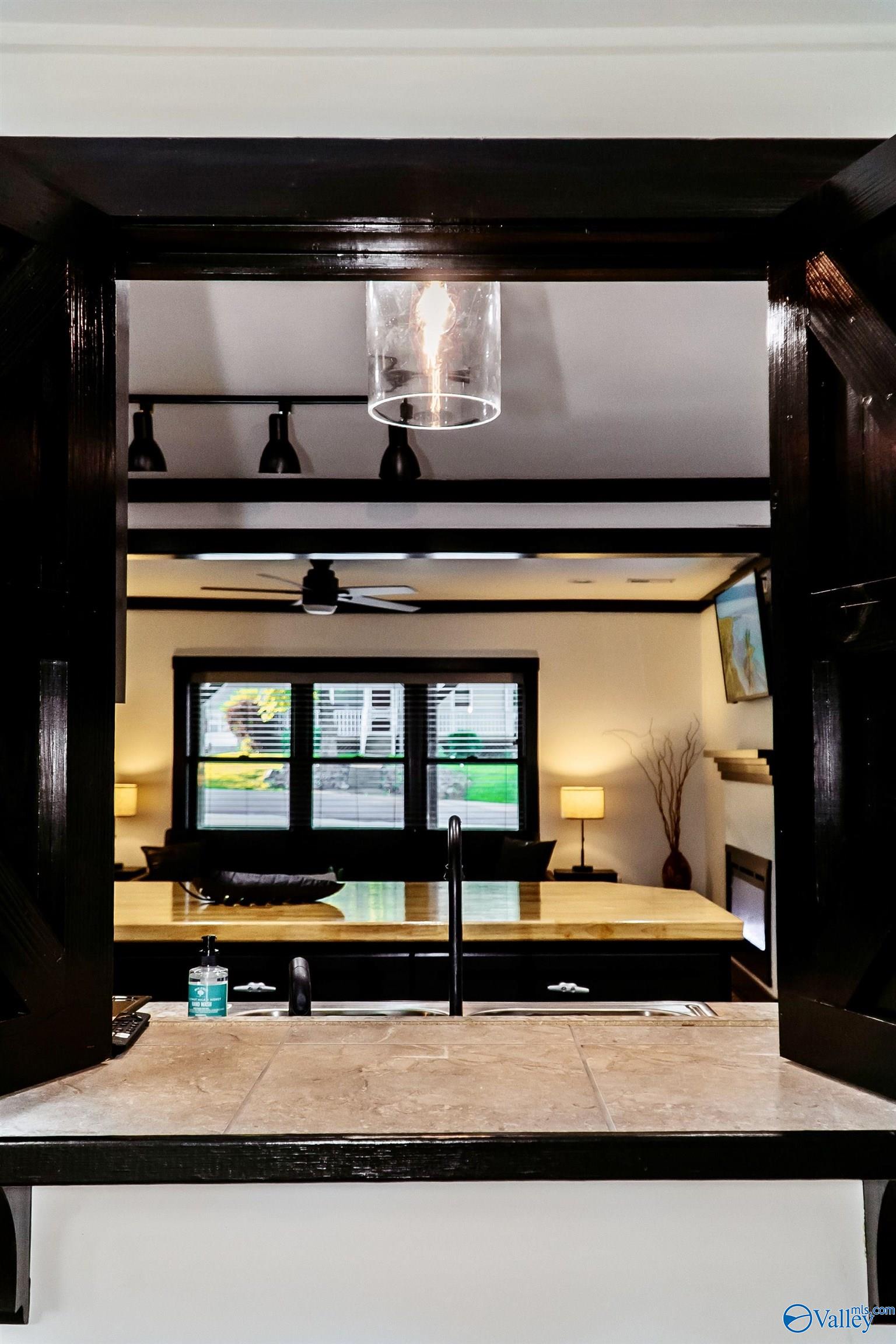2125 Dunlap Avenue # B Unit: A & B