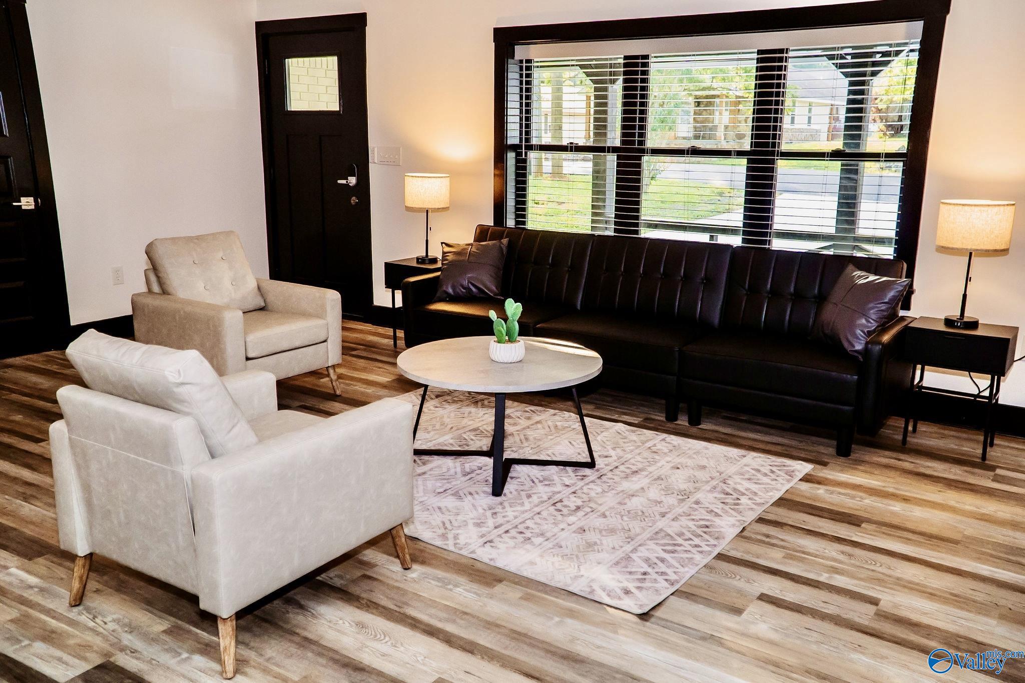 2125 Dunlap Avenue # B Unit: A & B