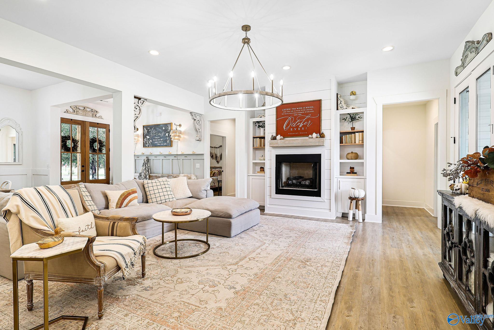 4378 Walnut Street