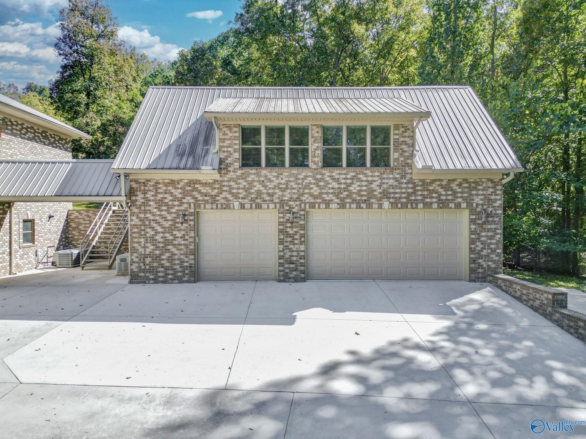 4101 Browns Valley Road