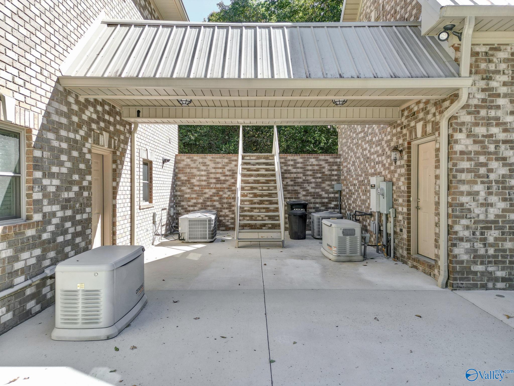 4101 Browns Valley Road