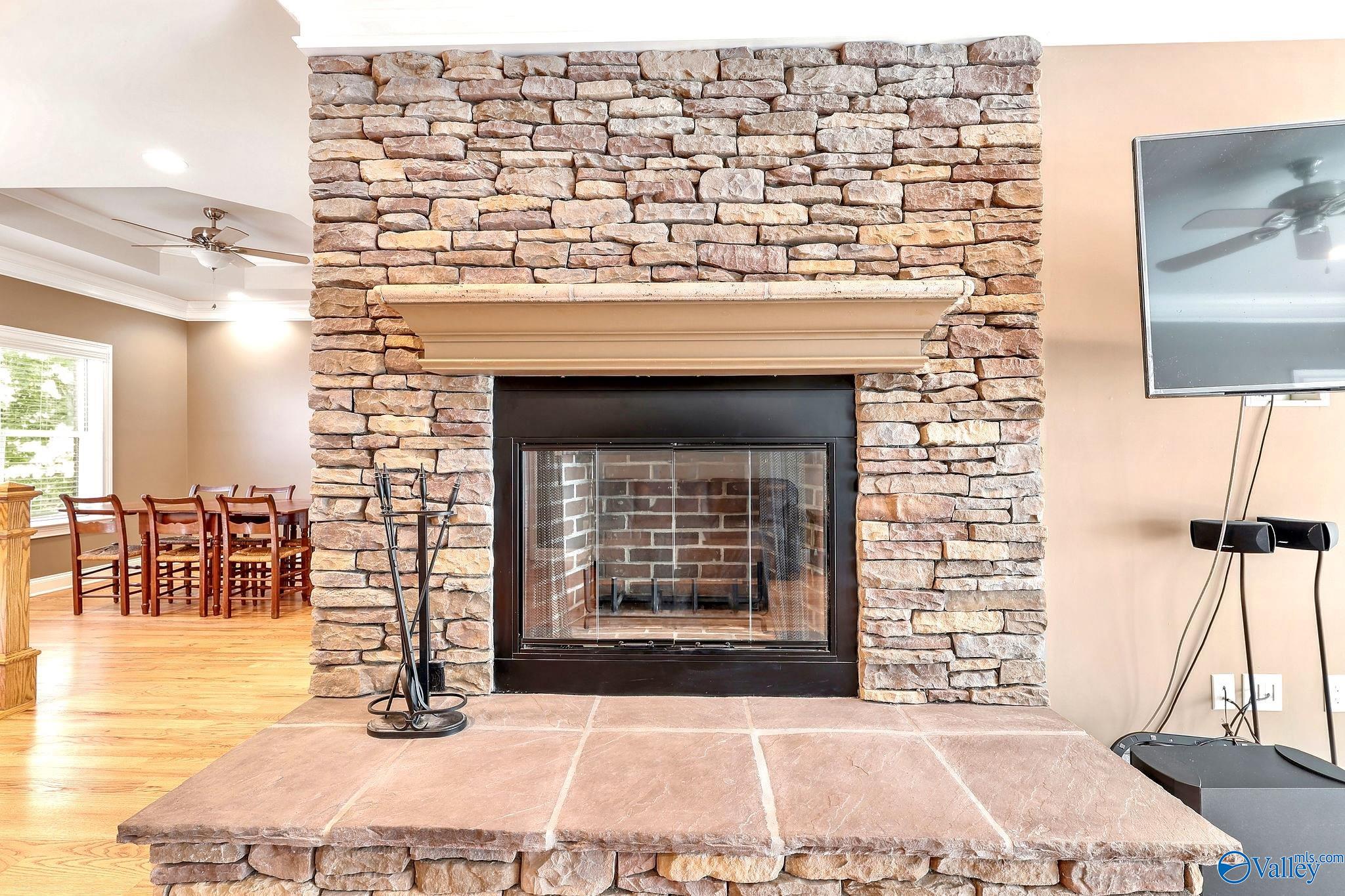 4101 Browns Valley Road