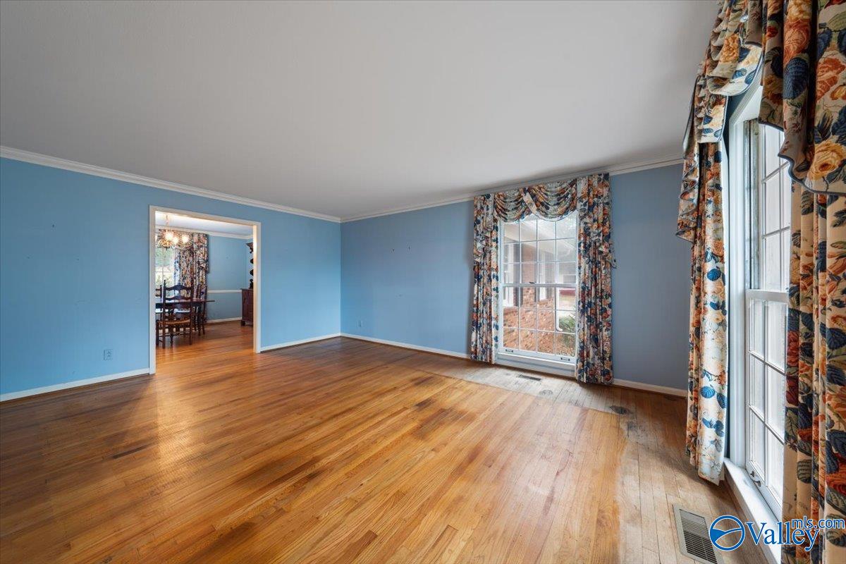 1687 Bob Jones Road