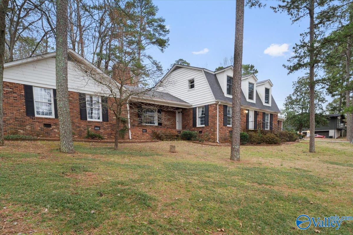 1687 Bob Jones Road